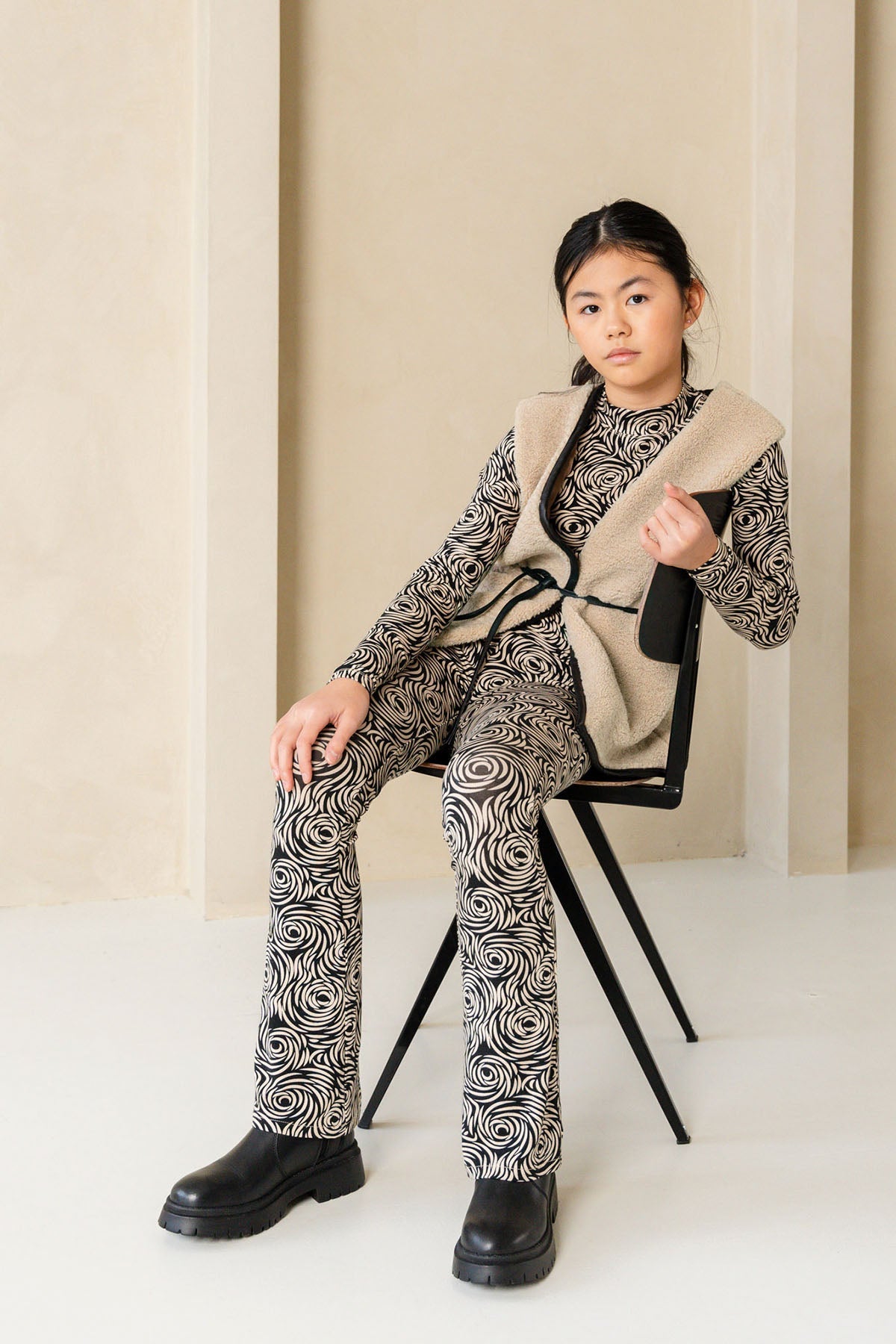 Like Flo Coll Elin Antra