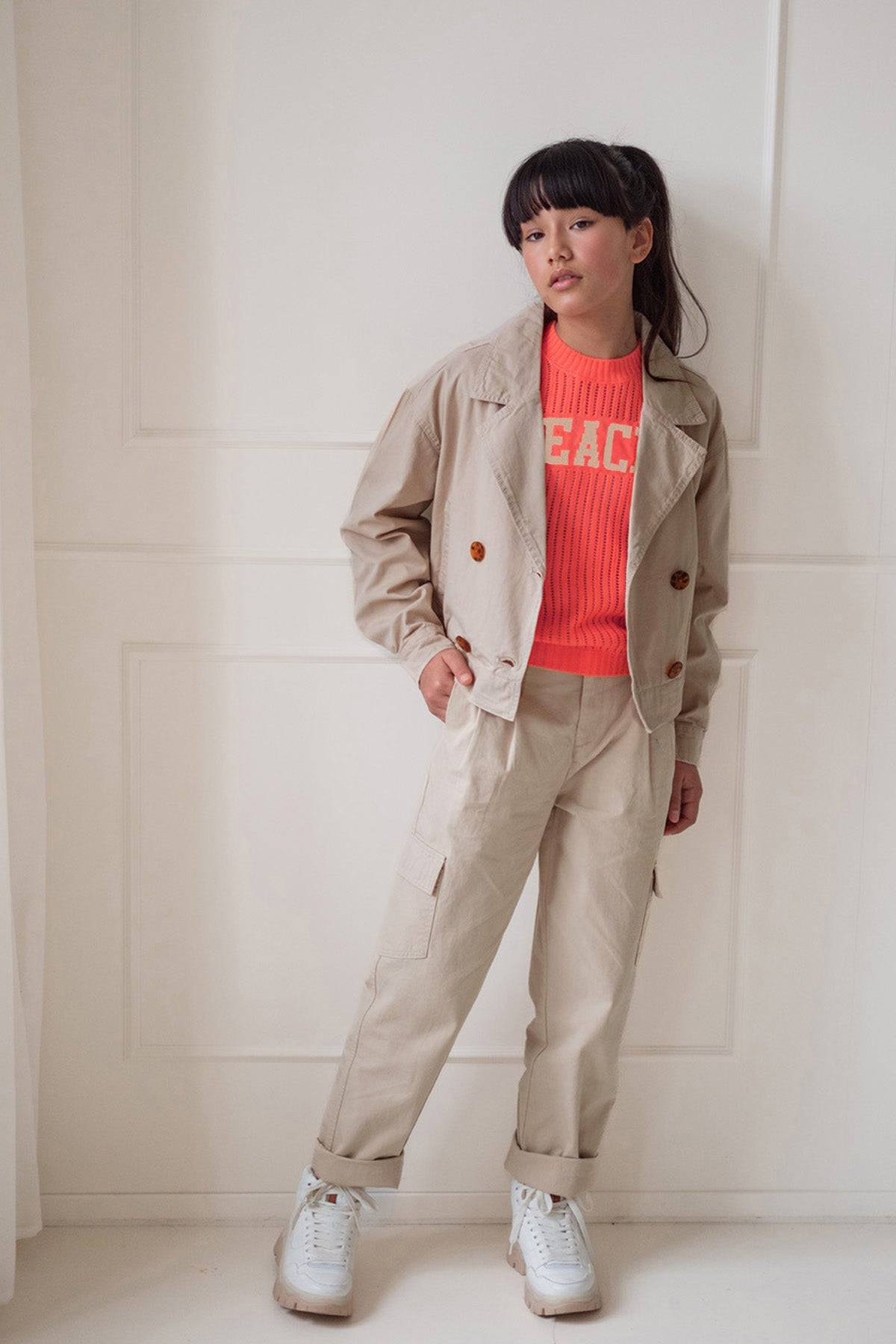Like FLO Akon jacket warm sand