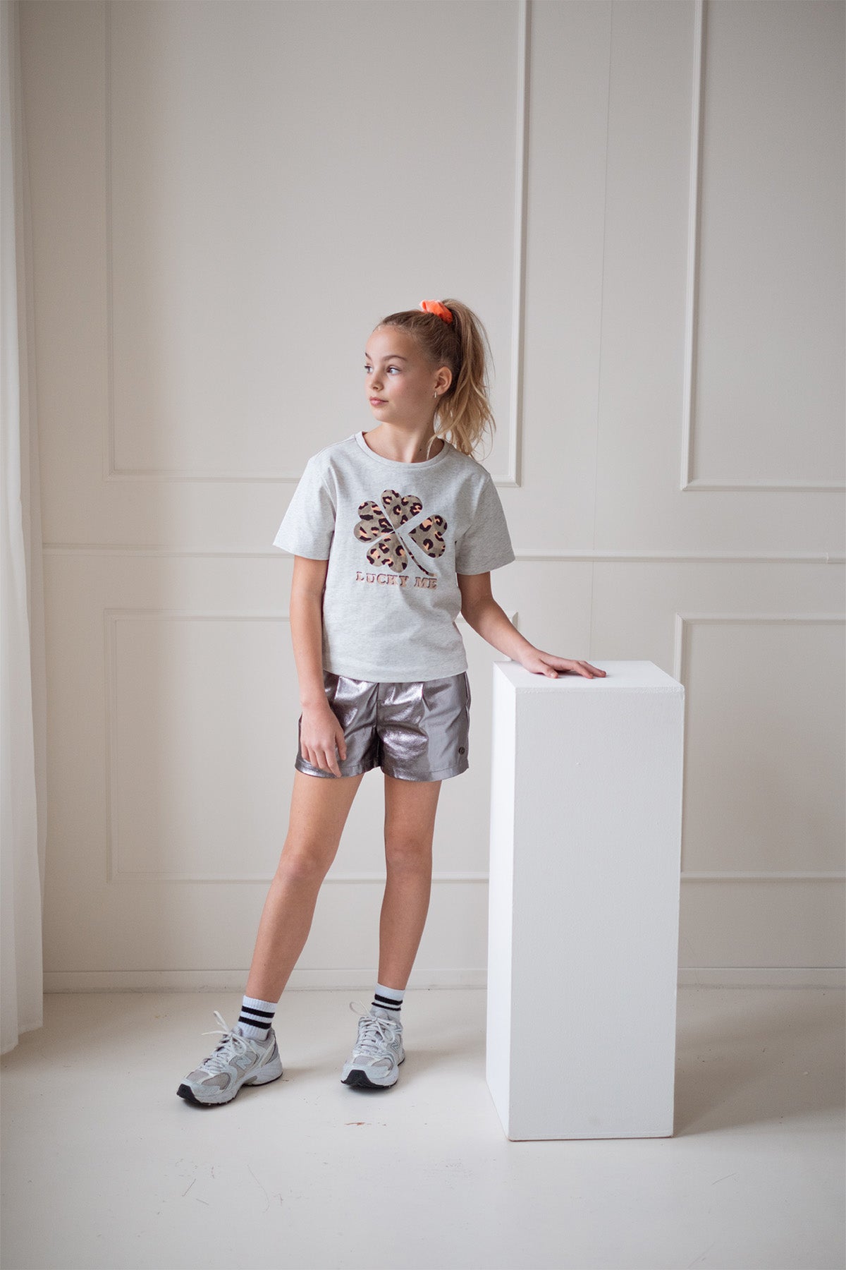 Like FLO Fantasy short antra