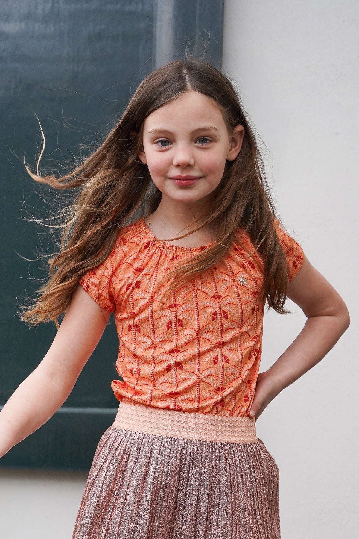 Like FLO Flo girls top with elastic