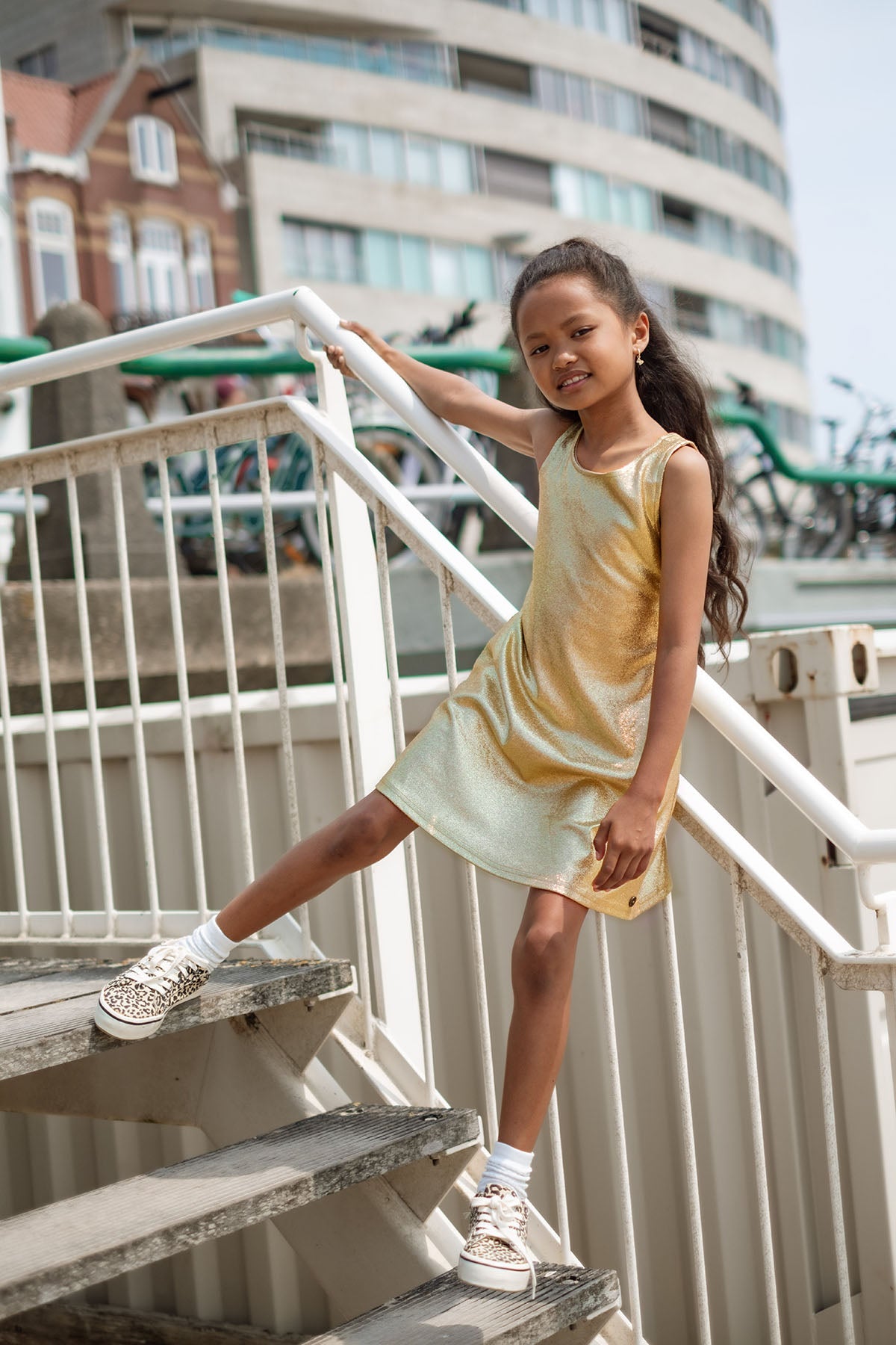 Like FLO Morgan Dress Soft Gold