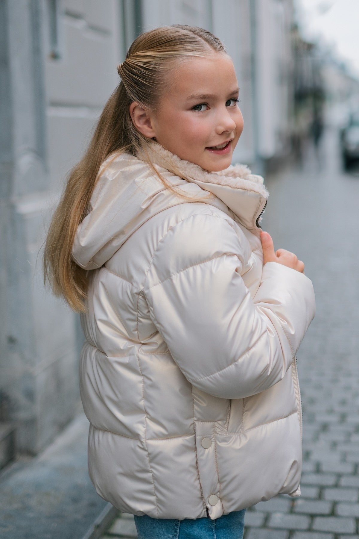 Like Flo Aelin jas Metallic lt. gold