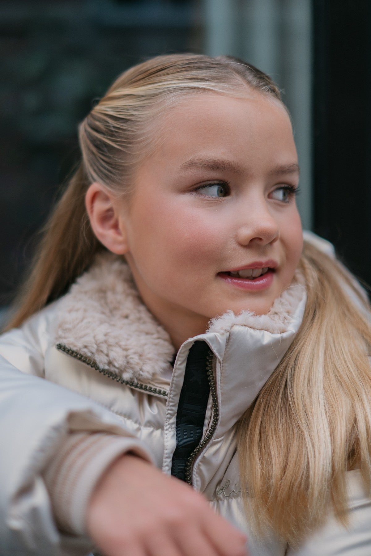 Like Flo Aelin jas Metallic lt. gold