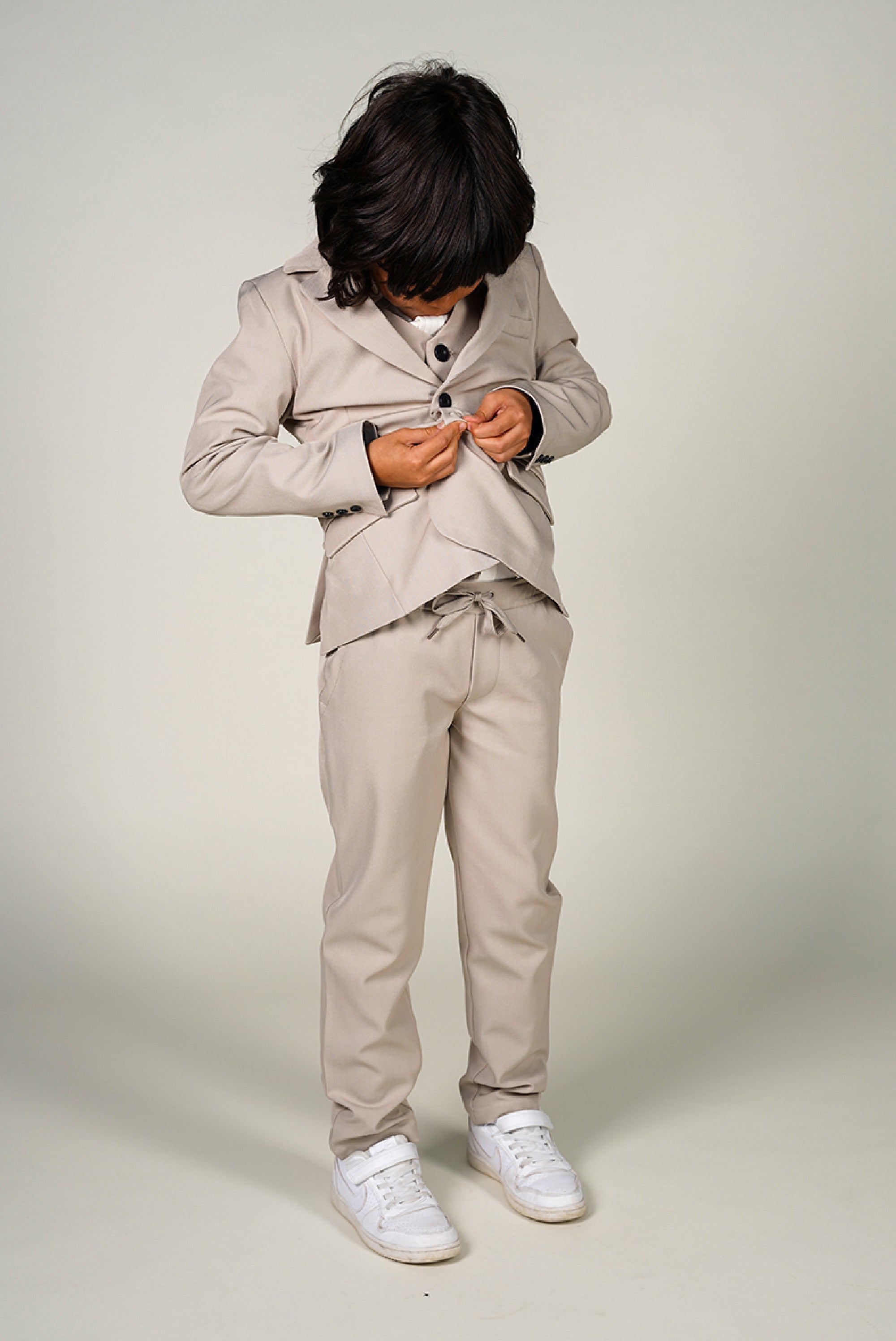 Le Chic Garcon ABEL blazer. Oyster Grey