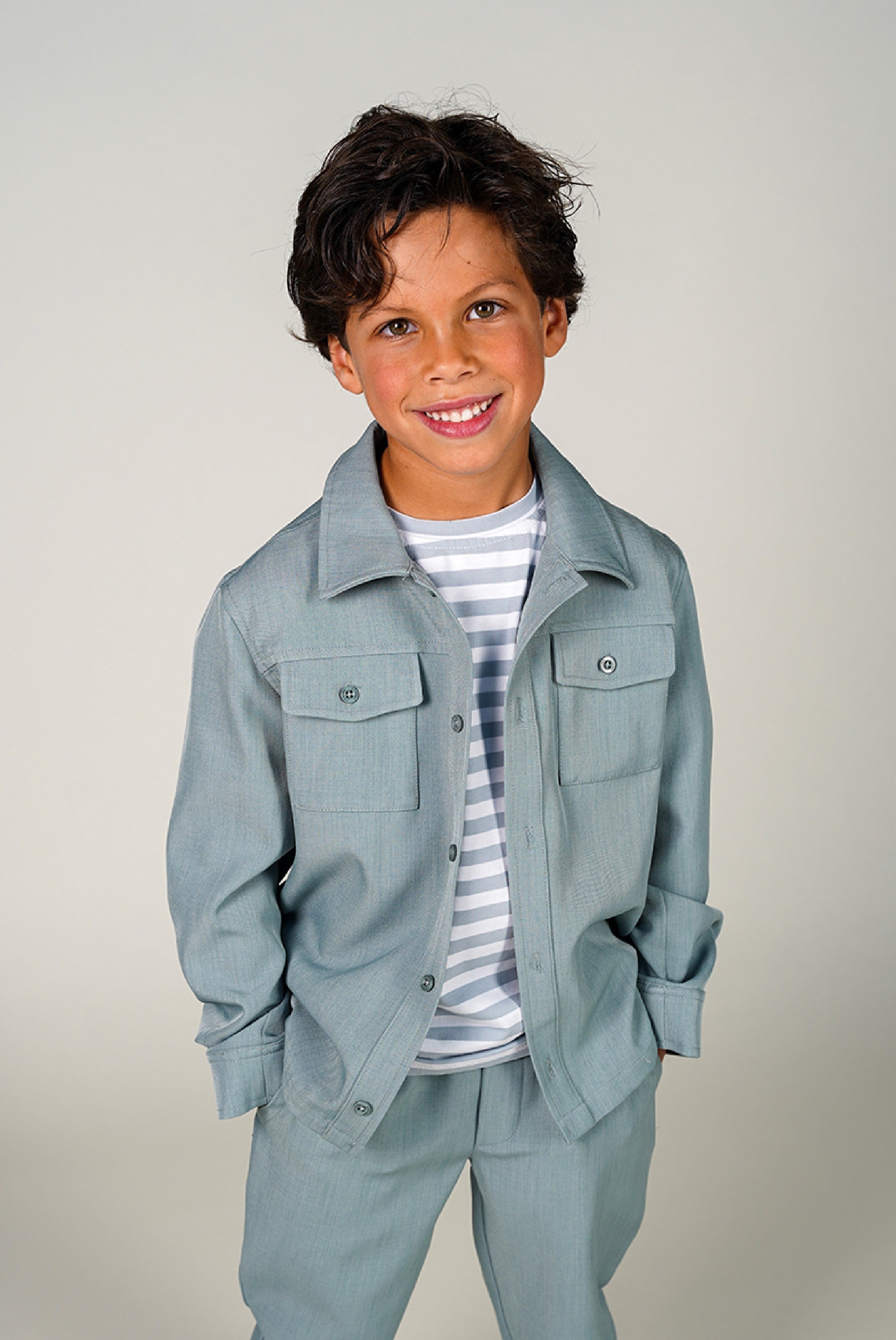 Le Chic Garcon EVILO overshirt. Sage Green