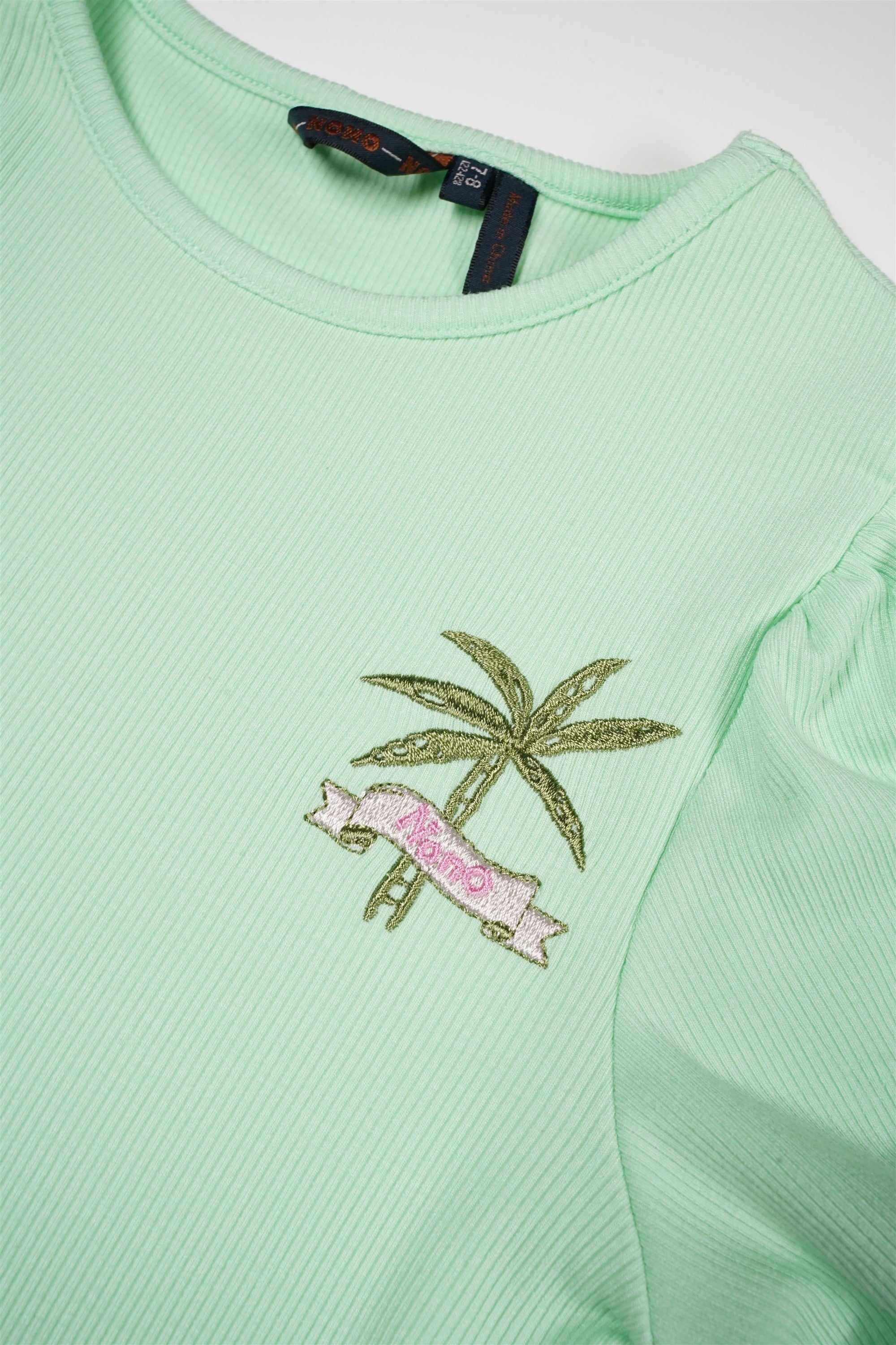 NoNo Komy Rib Jersey Knoopt Blouse Groen