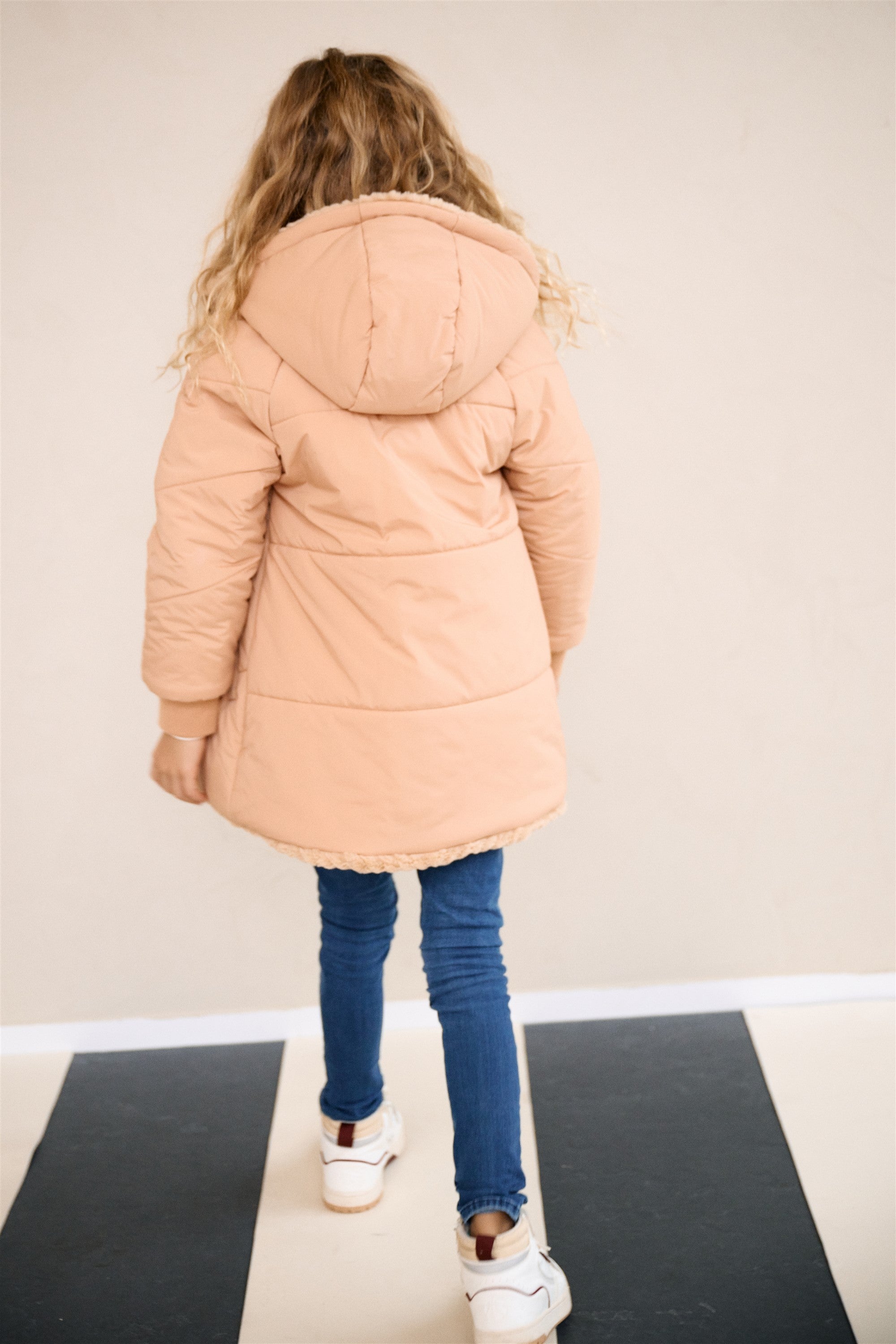 NoNo Baybee Reversible Mid Lange Winterjas Zand