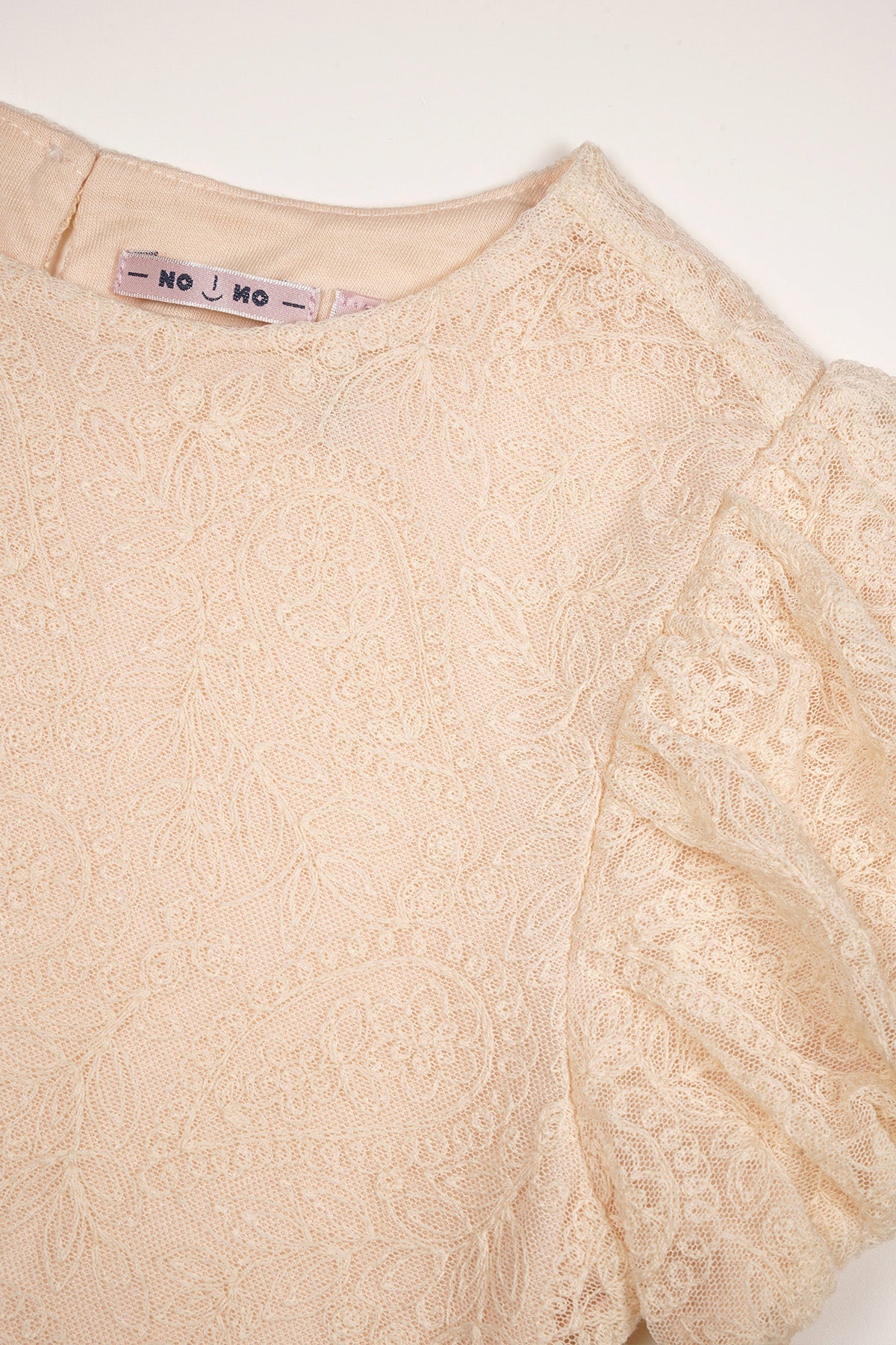 NoNo – Tessy-Bluse aus Netzstoff in Elfenbein