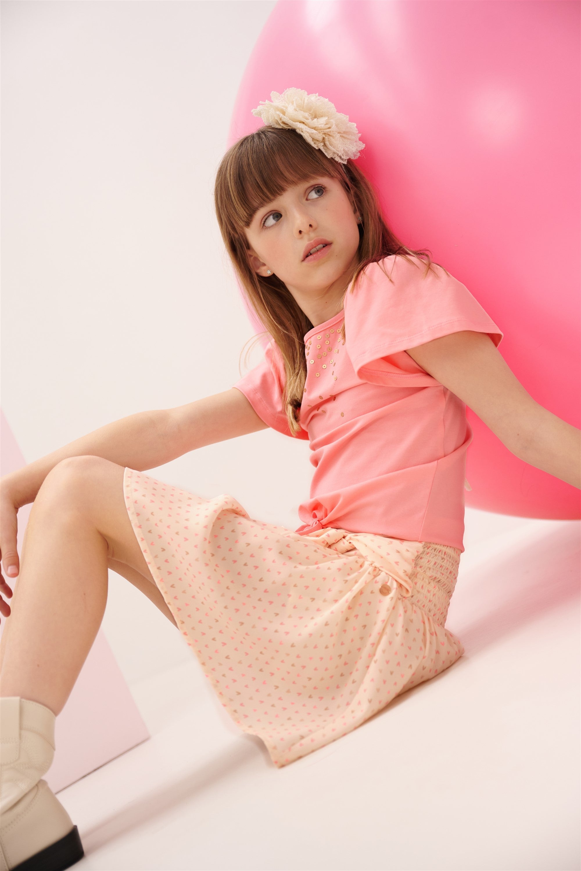 NoNo Kate Tshirt met Knoopdetail en Pailletten Rose