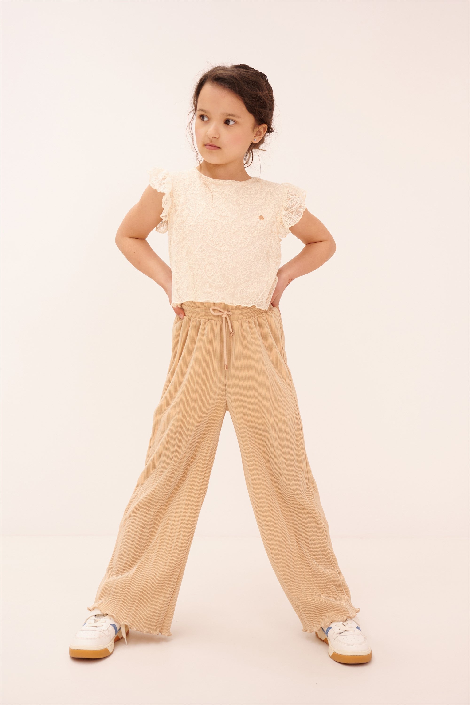 NoNo Semma Jumsuit met Kanten Top Zand