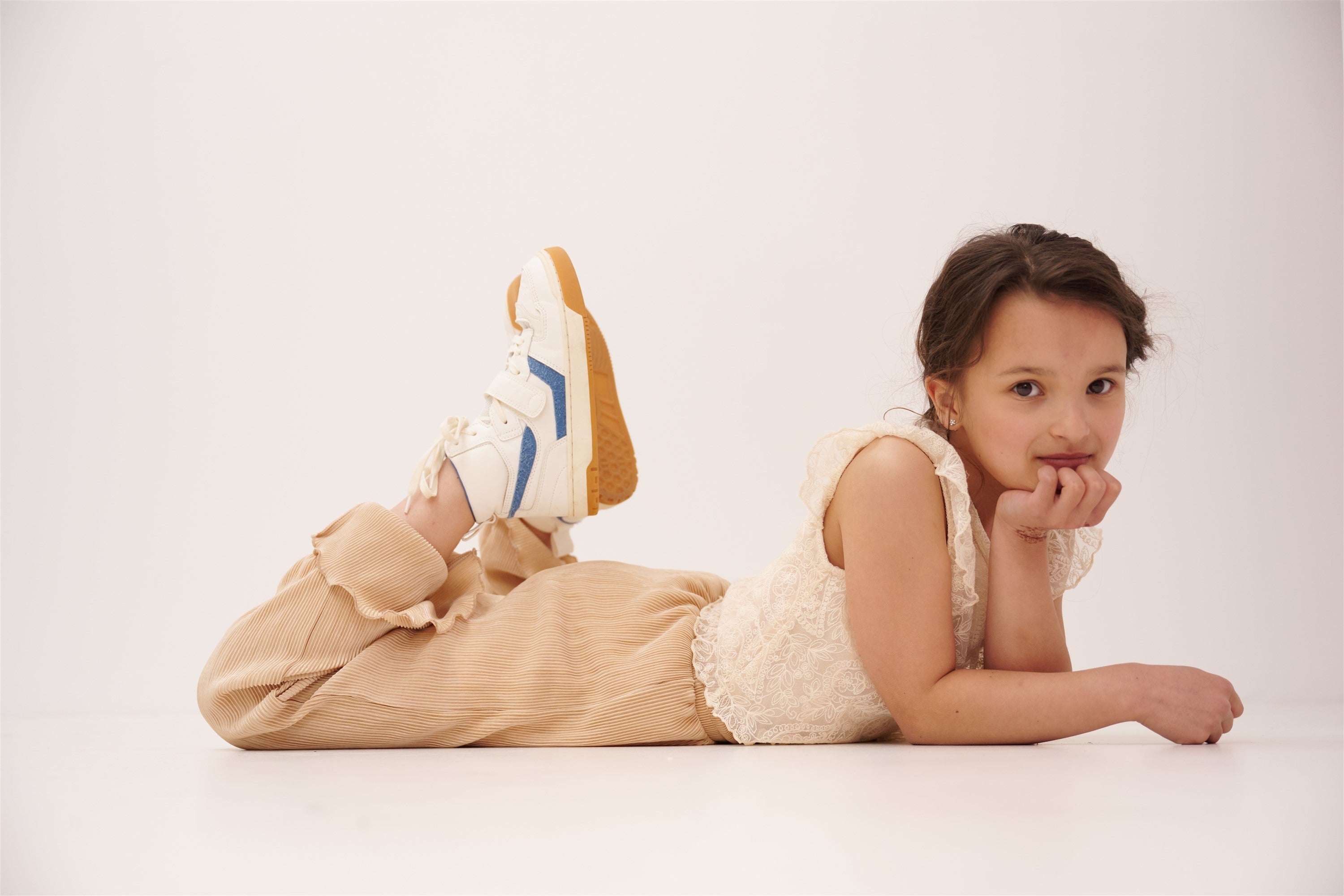 NoNo Semma Jumsuit met Kanten Top Zand