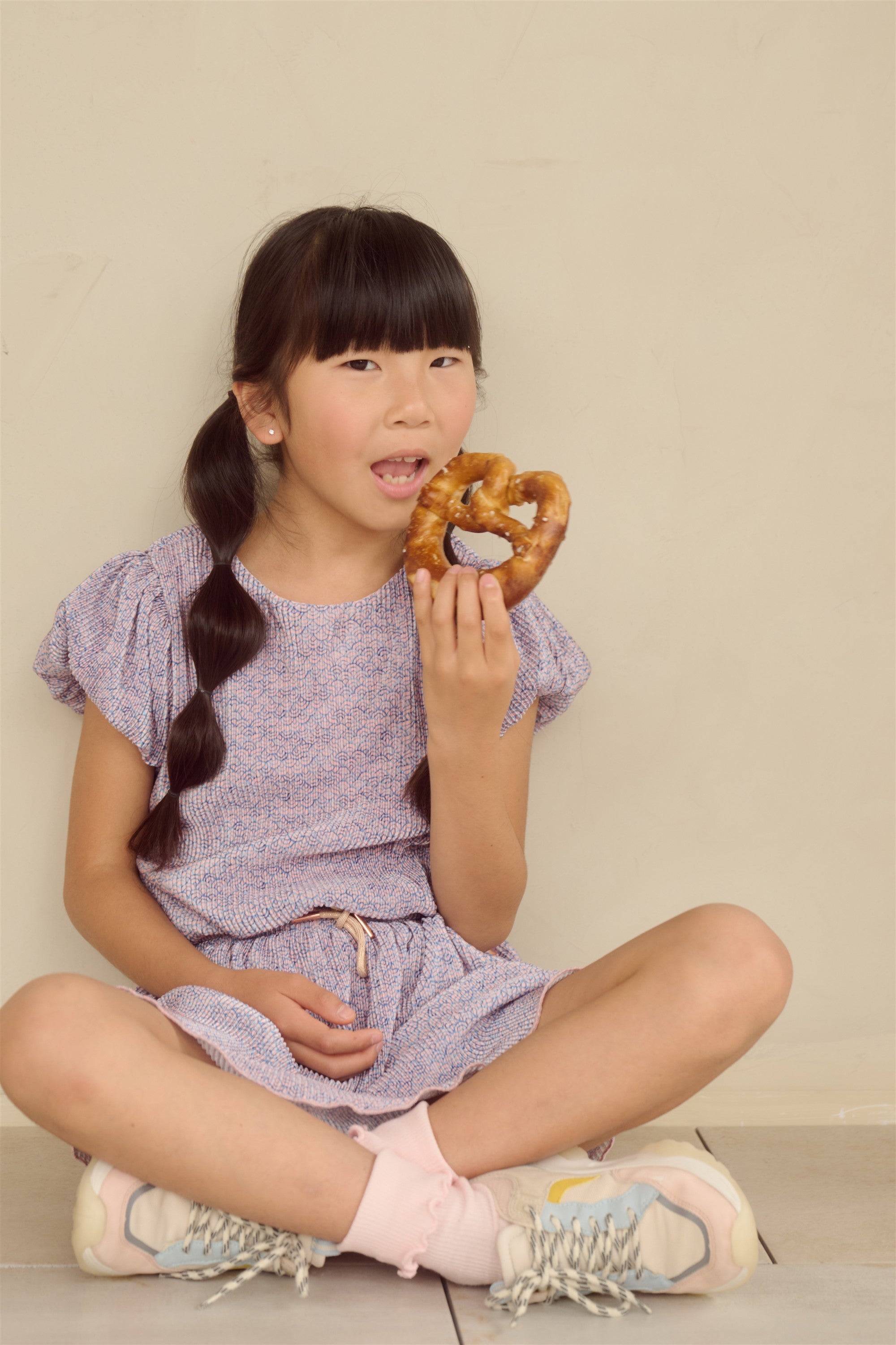 NoNo Miron Geprinte Plissee Jurk Blauw