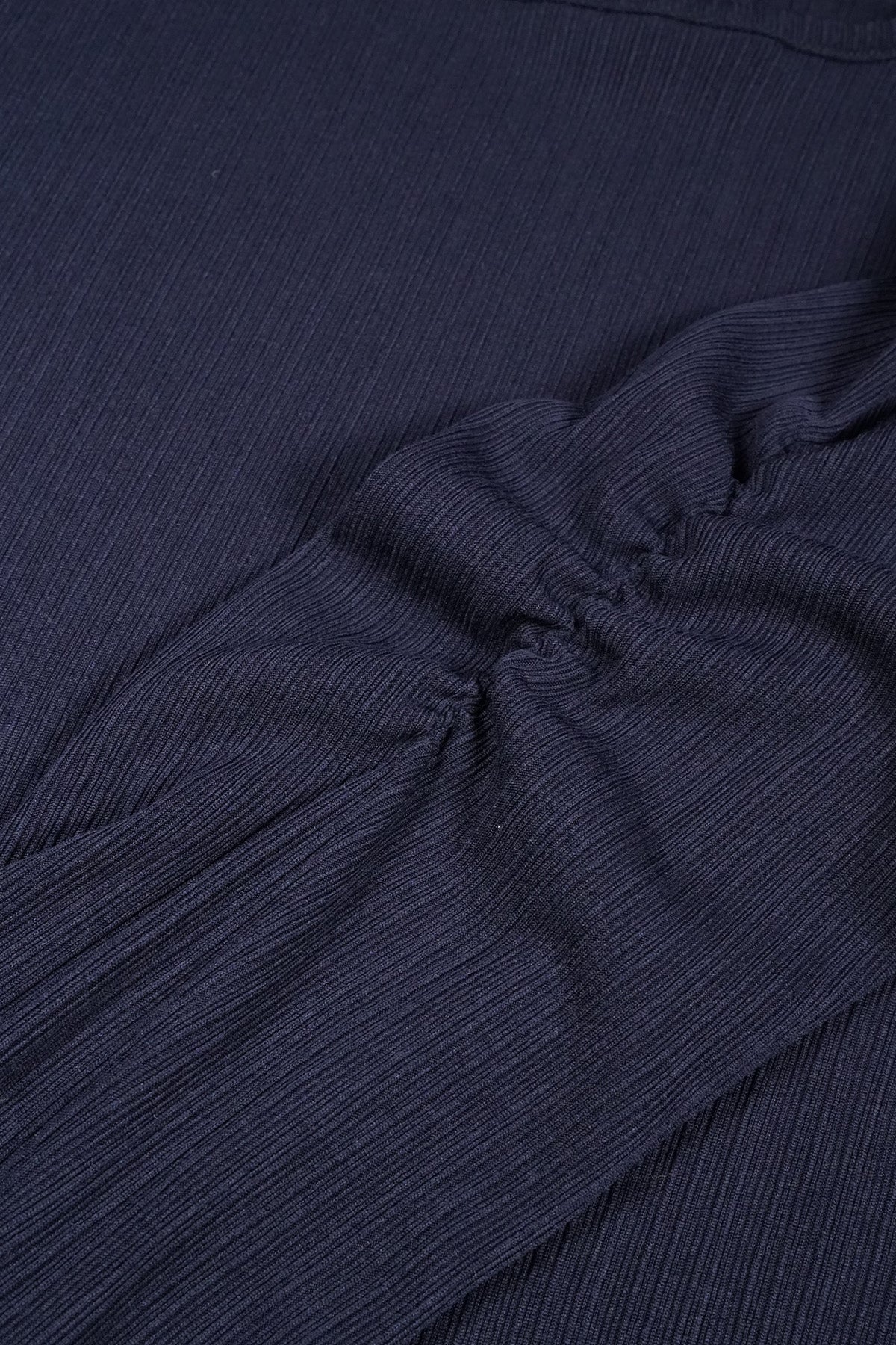 NoBell' Kiss Rib Tshirt met Fancy Mouw Detail Navy