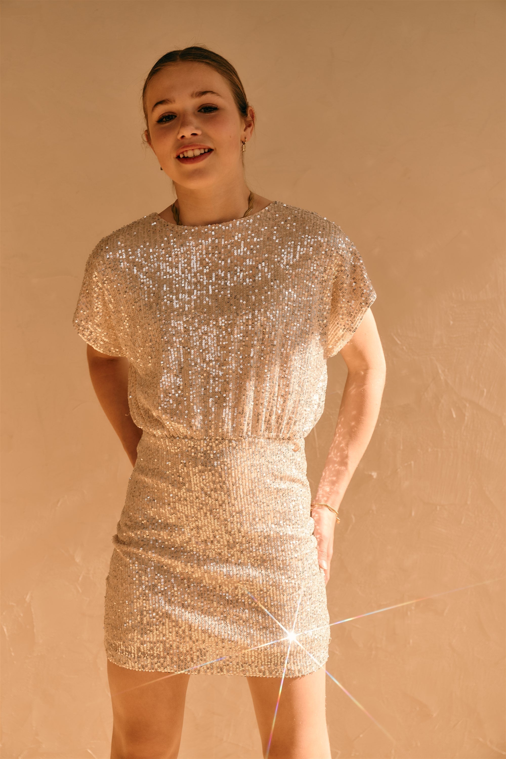NoBell‘ Milah Paillettenkleid Hellgold