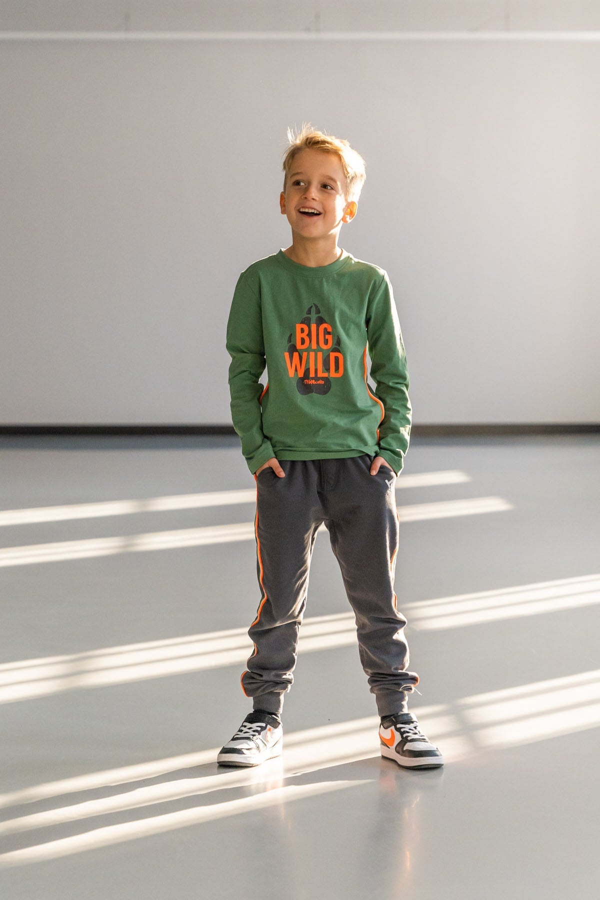 T-Shirt Lange Mouw Mason Olijf Groen - TYGO&vito