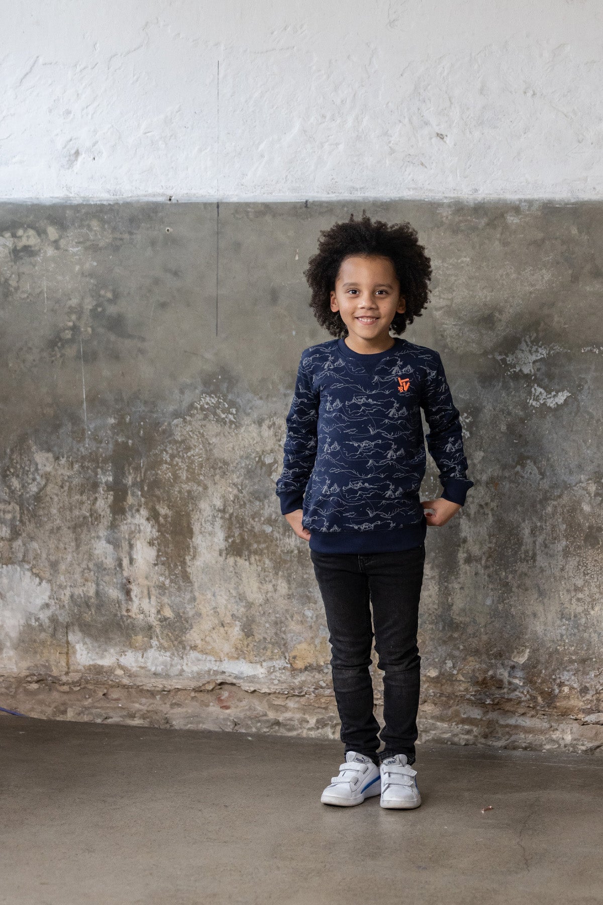 Sweater All-Overprint Jesse Donker Blauw - TYGO&vito