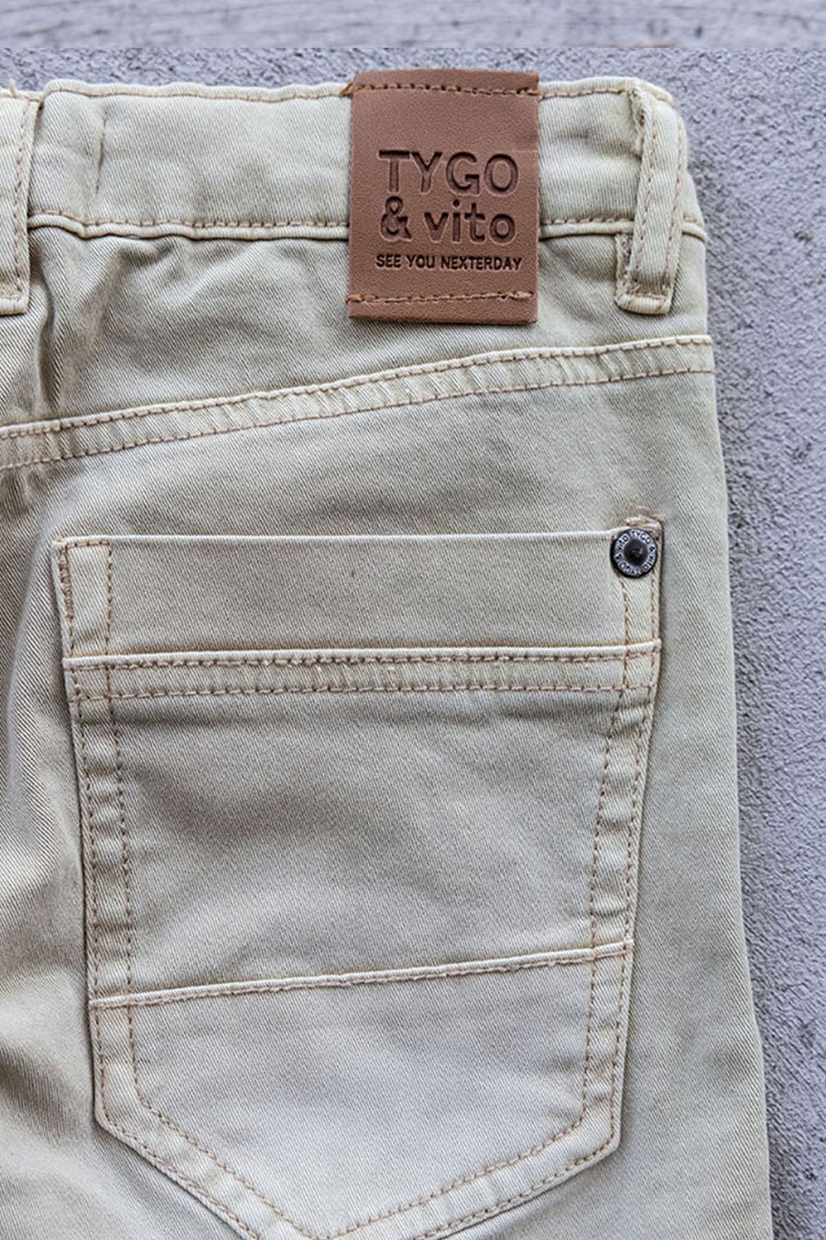 Skinny Fit Jeans Sand - TYGO&vito