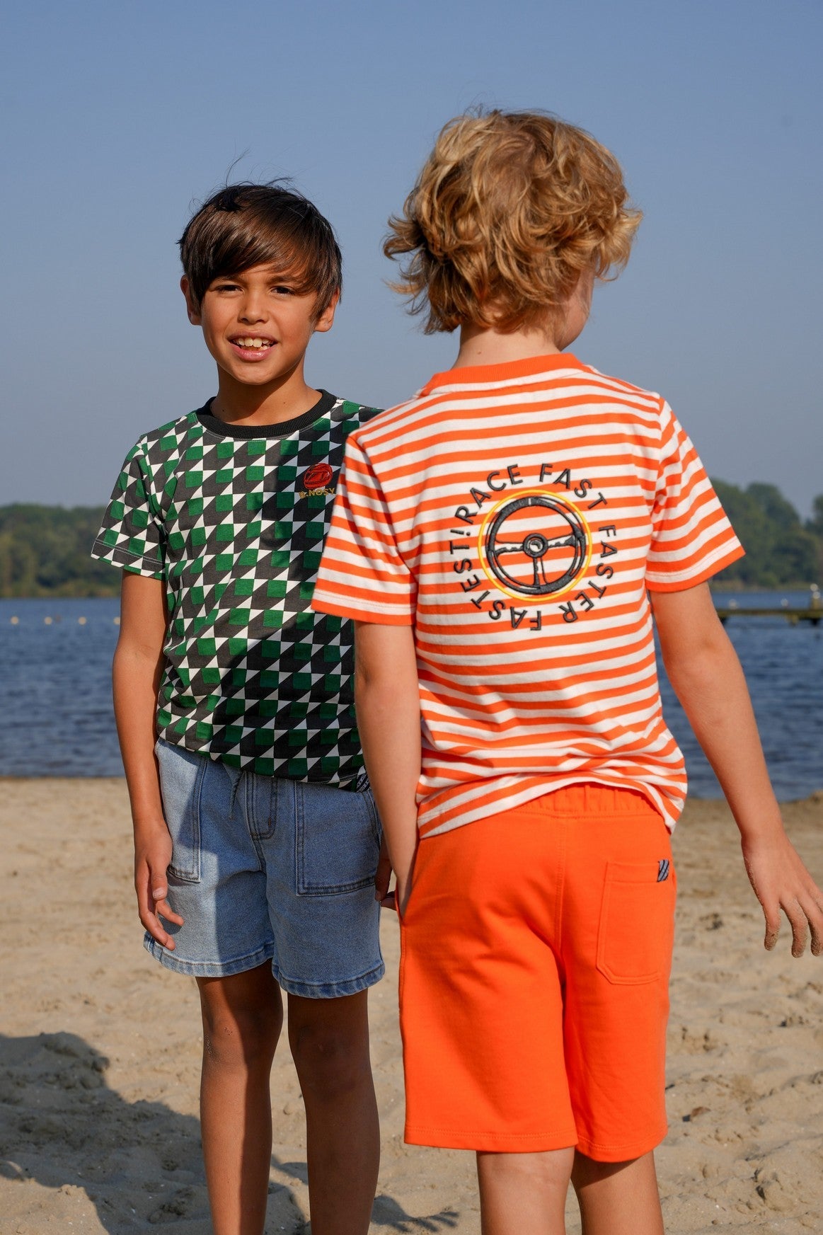 B.Nosy T-shirt Timmy donkergroen Fast