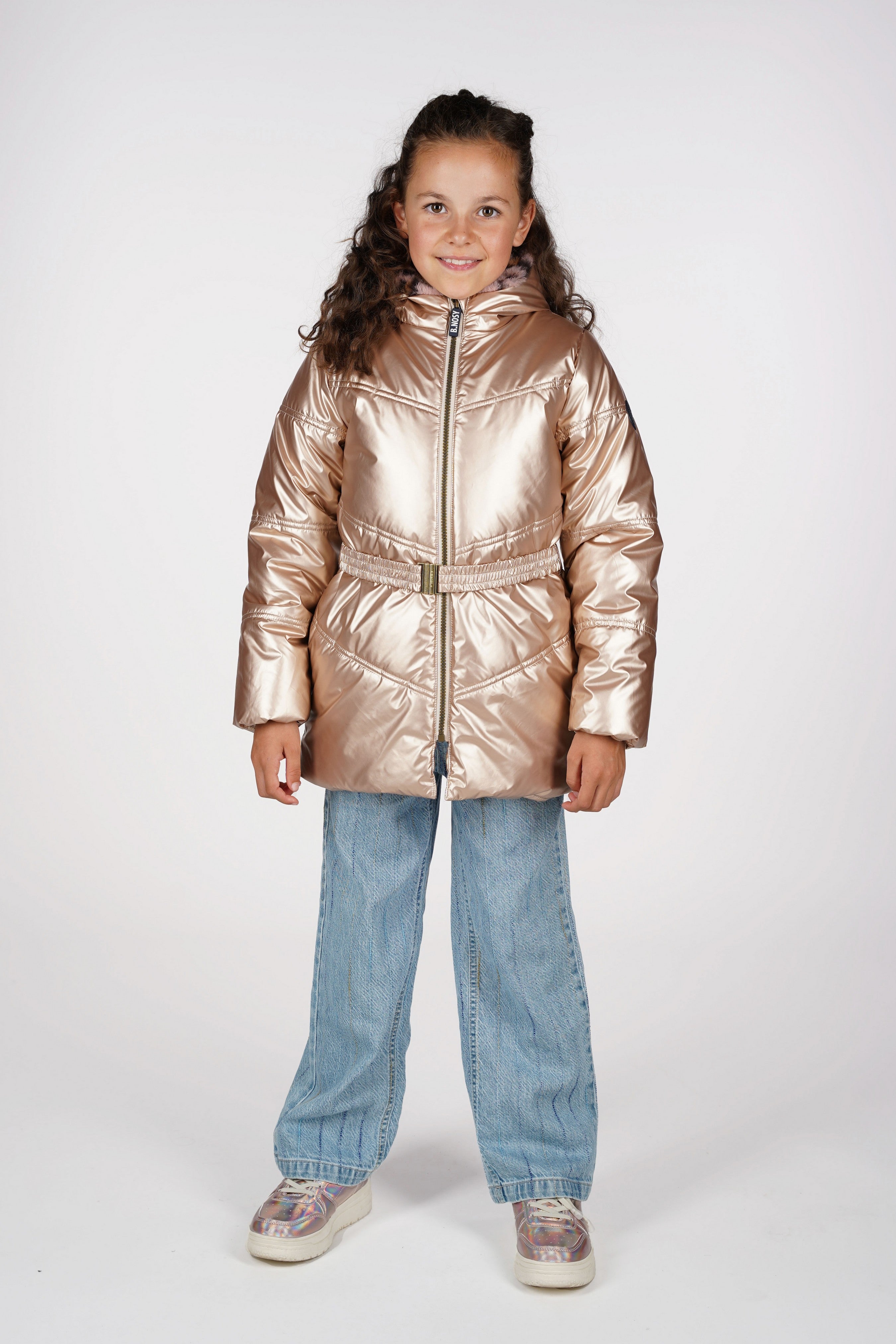 B.Nosy Jayla Jas Goud