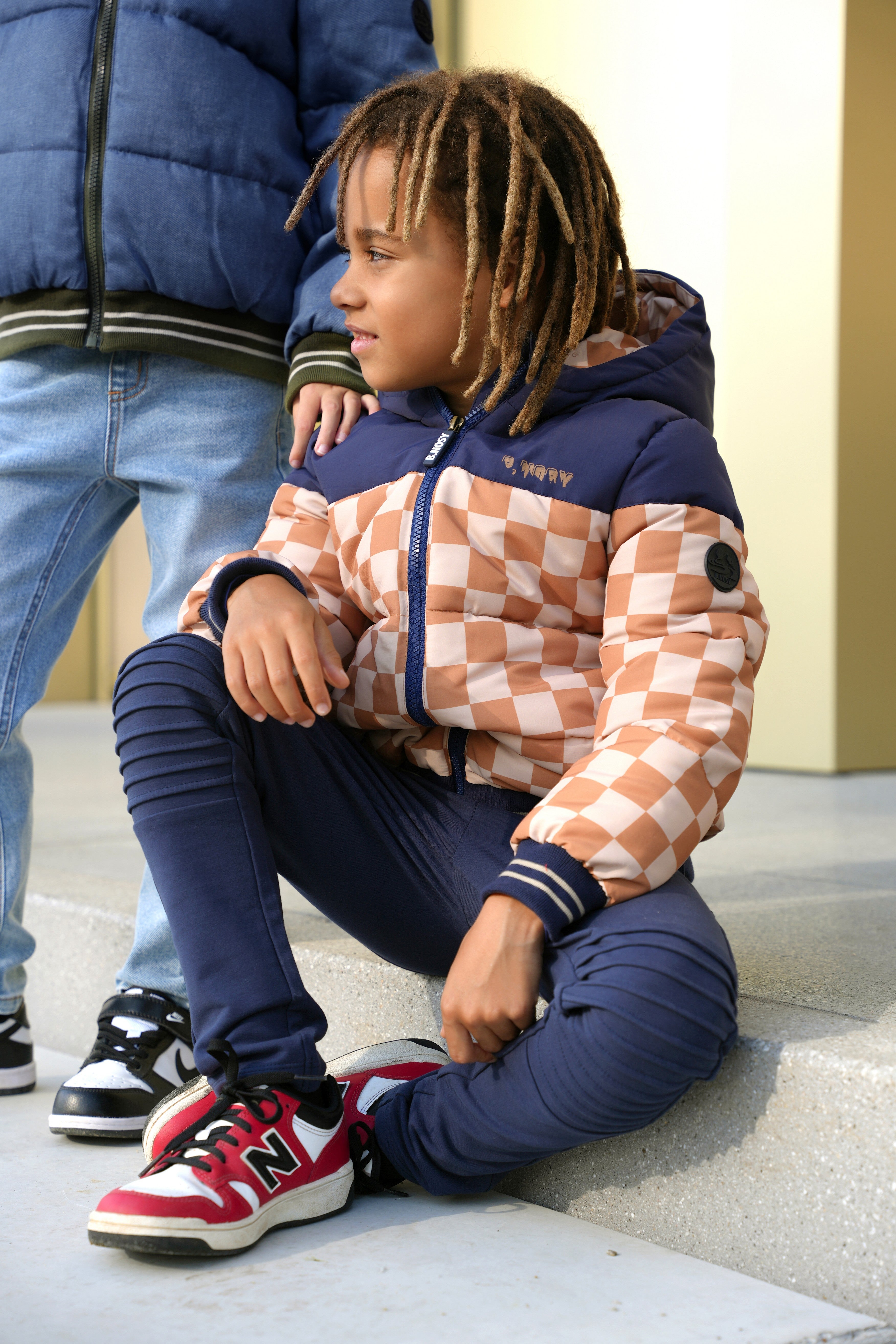 B.Nosy Jace Jas Beige