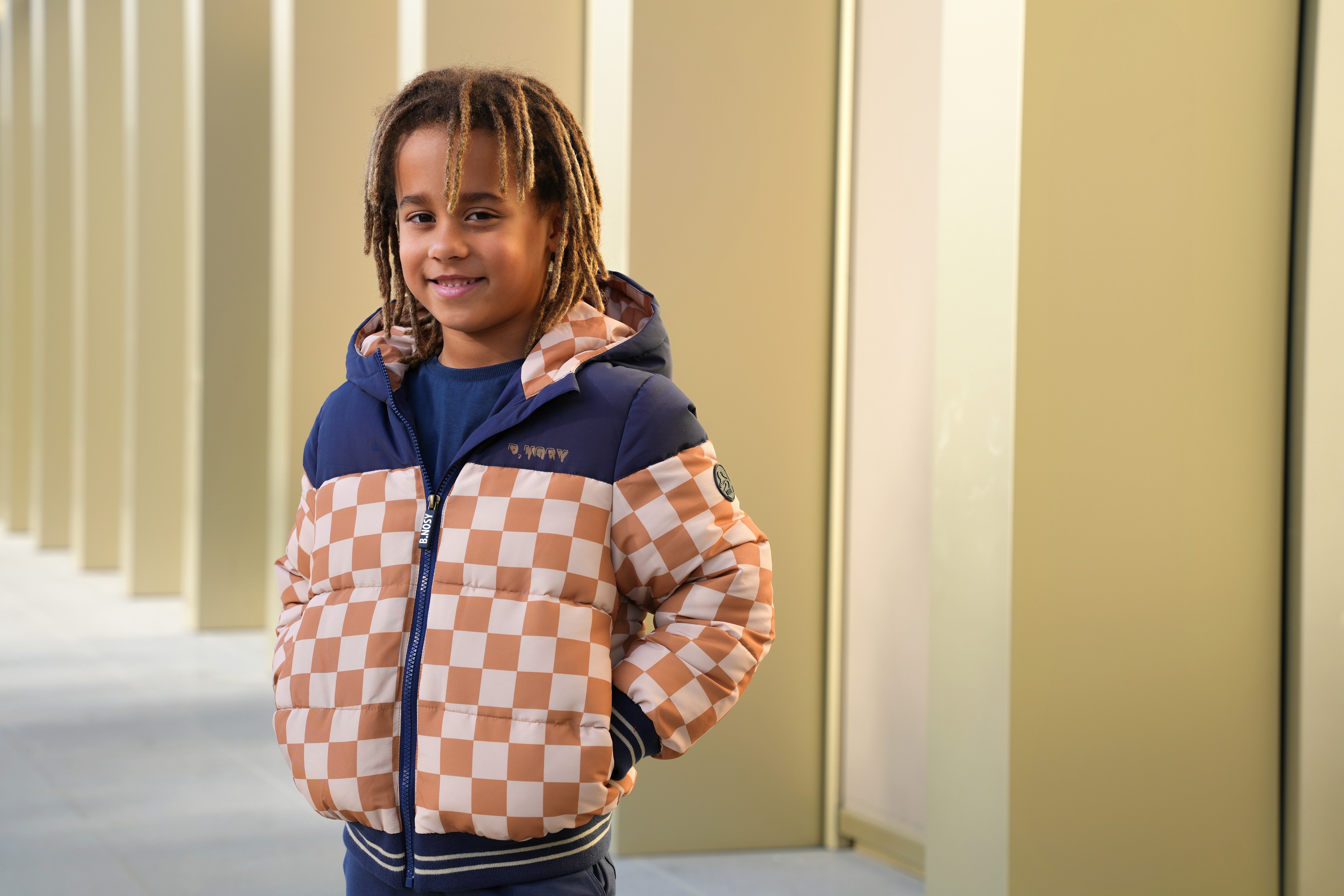 B.Nosy Jace Jas Beige