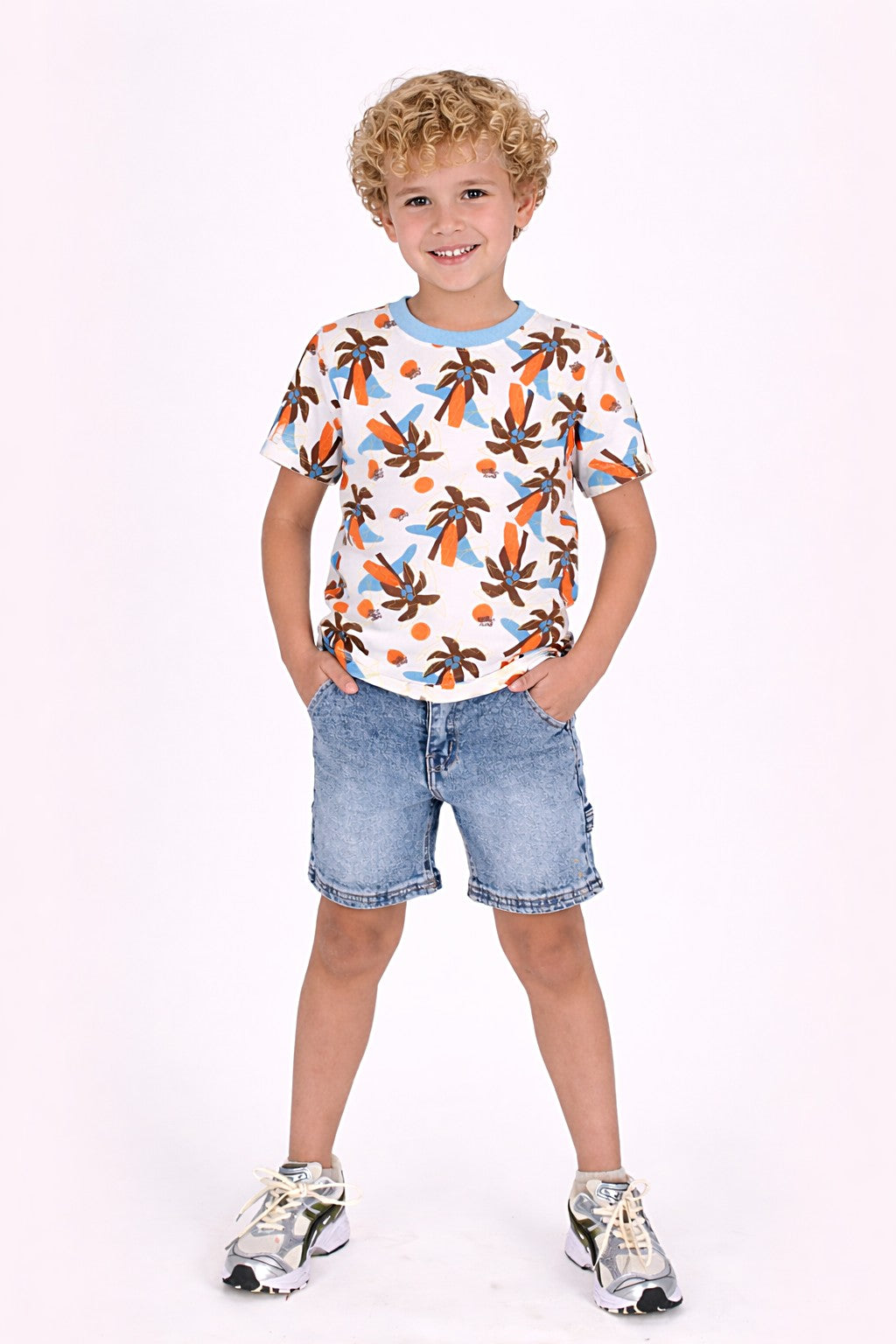 B.Nosy Timmy T-Shirt palm