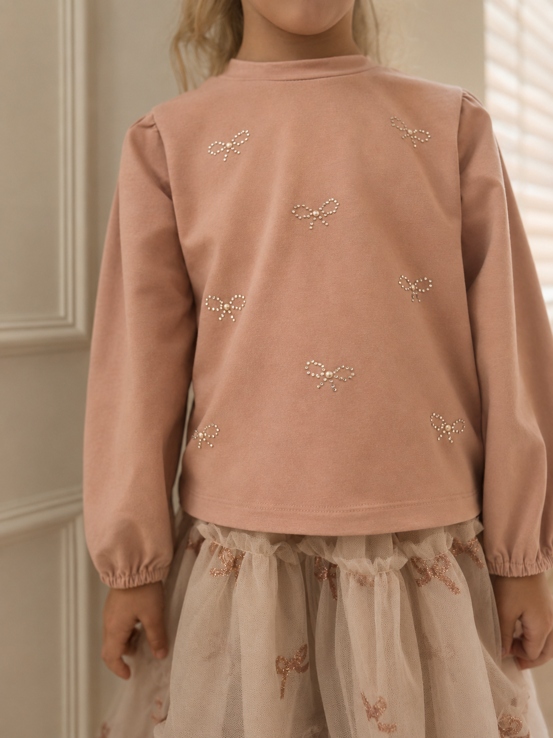 NOOR top met strass strikjes - Victorian Pink