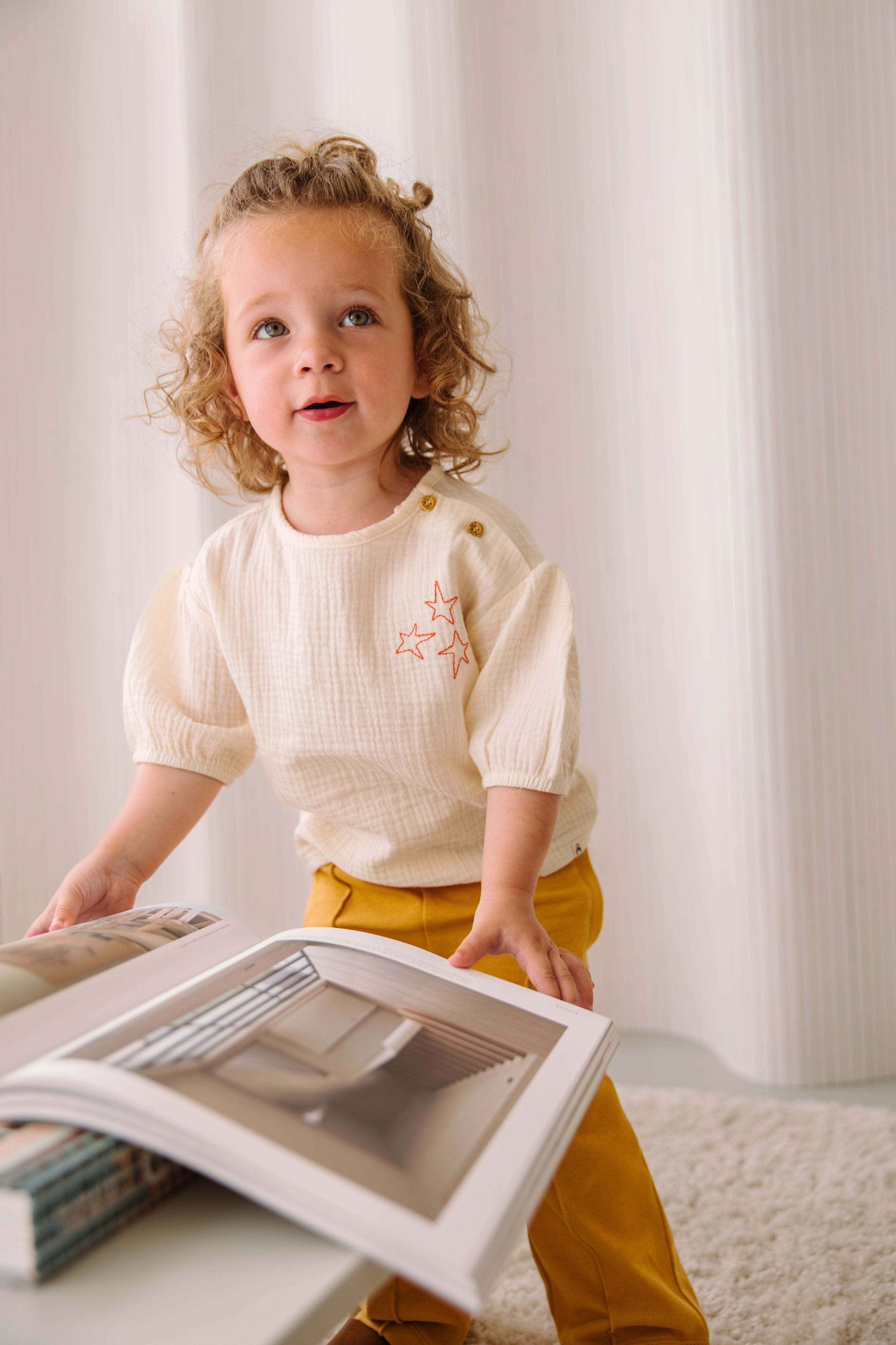 Coco blouse beige - The New Chapter Store