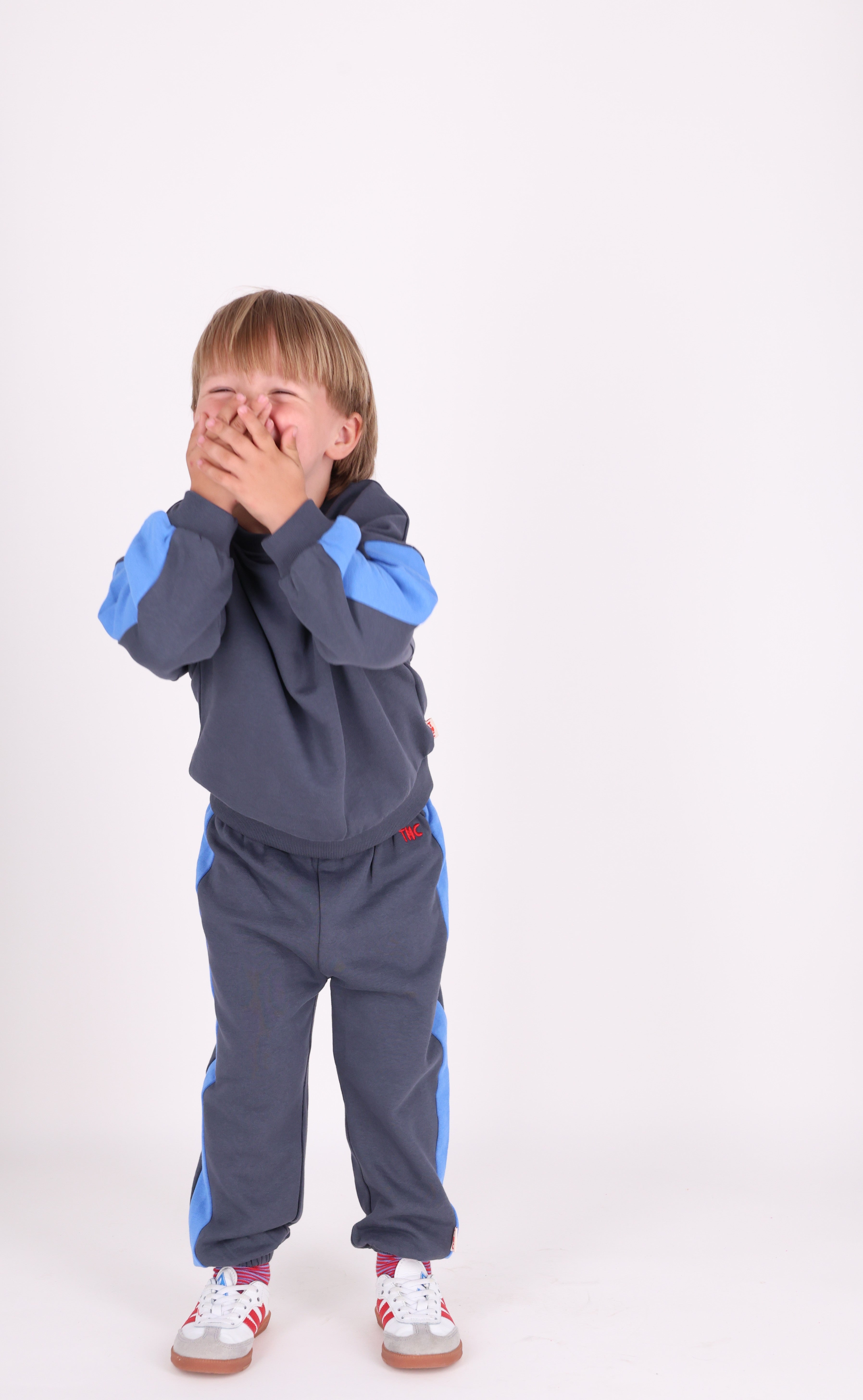 BILLIE SWEATER DONKERBLAUW FULL HOUSE