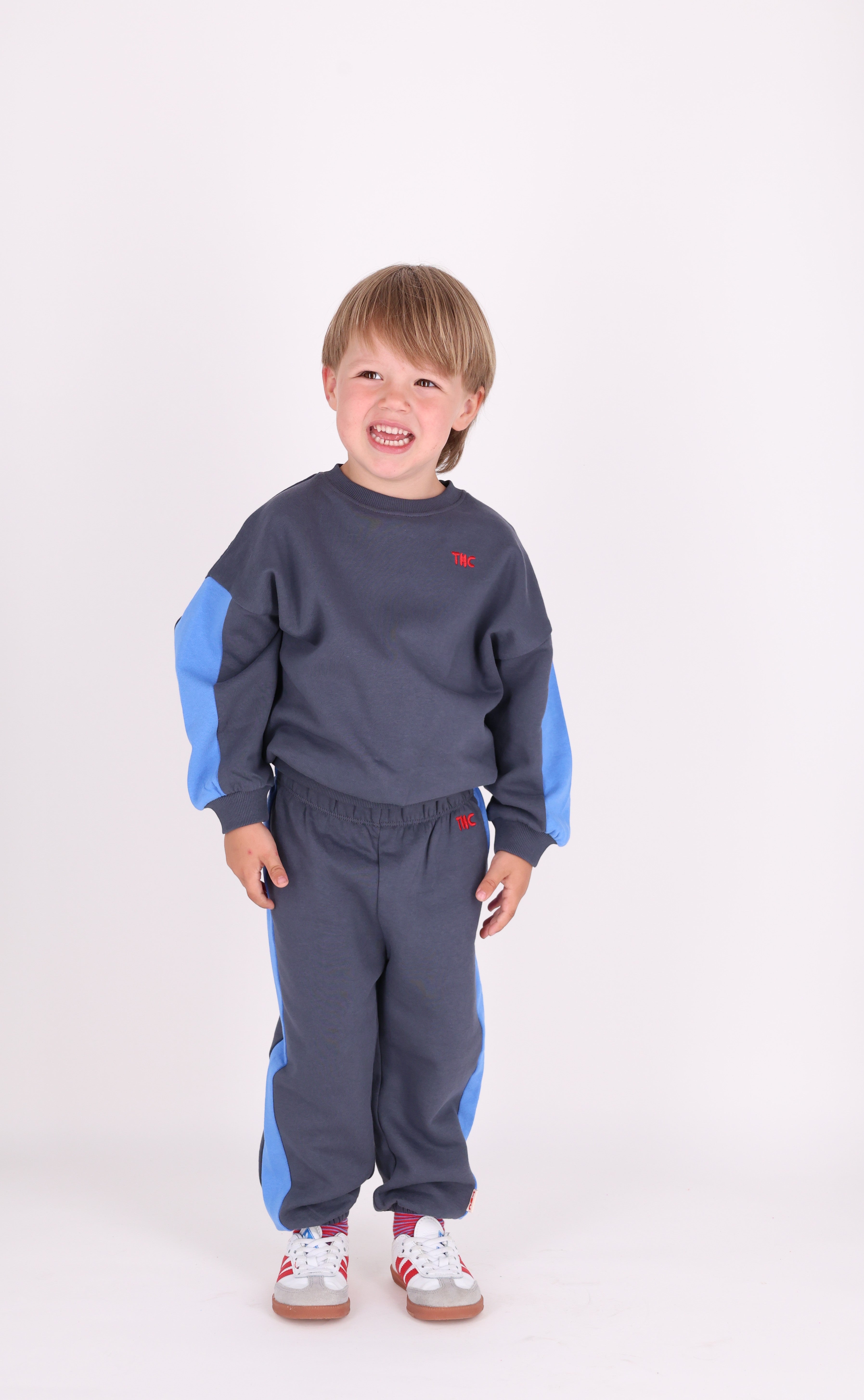 BILLIE SWEATER DONKERBLAUW FULL HOUSE