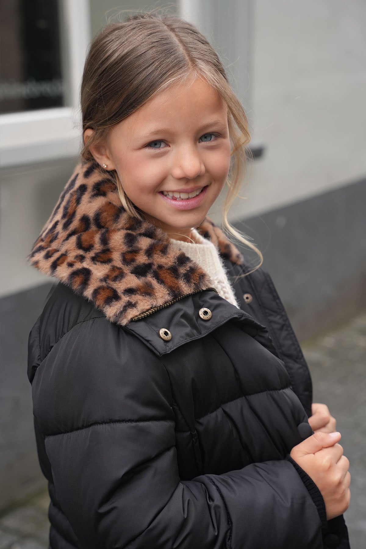 LikeFLO Girls Abby Flo Girls Long Fancy Hooded Jacket Antra - LikeFlo
