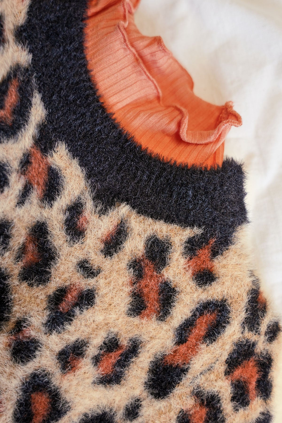 Door Sweater Panter