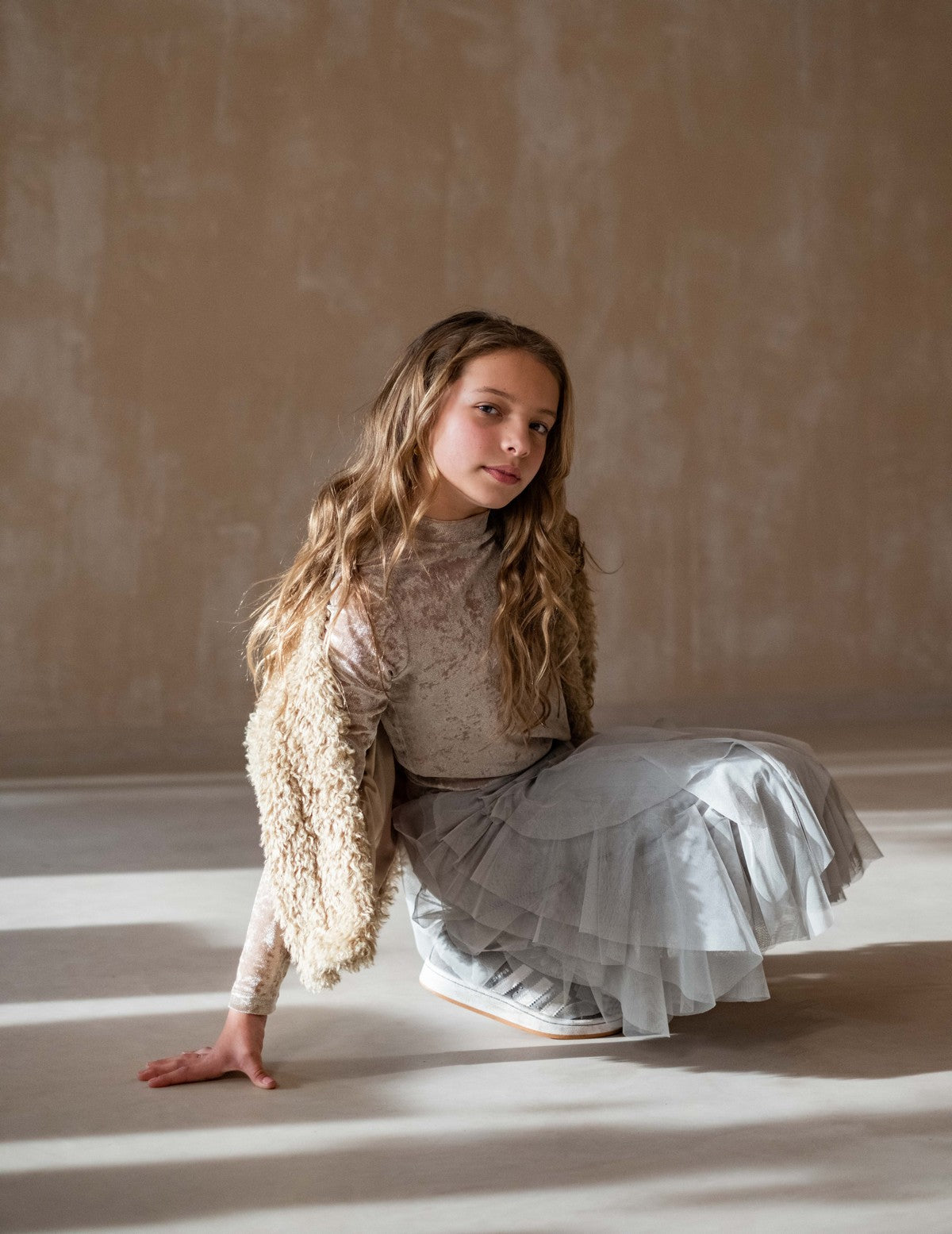 Like Flo Elina top Kahki