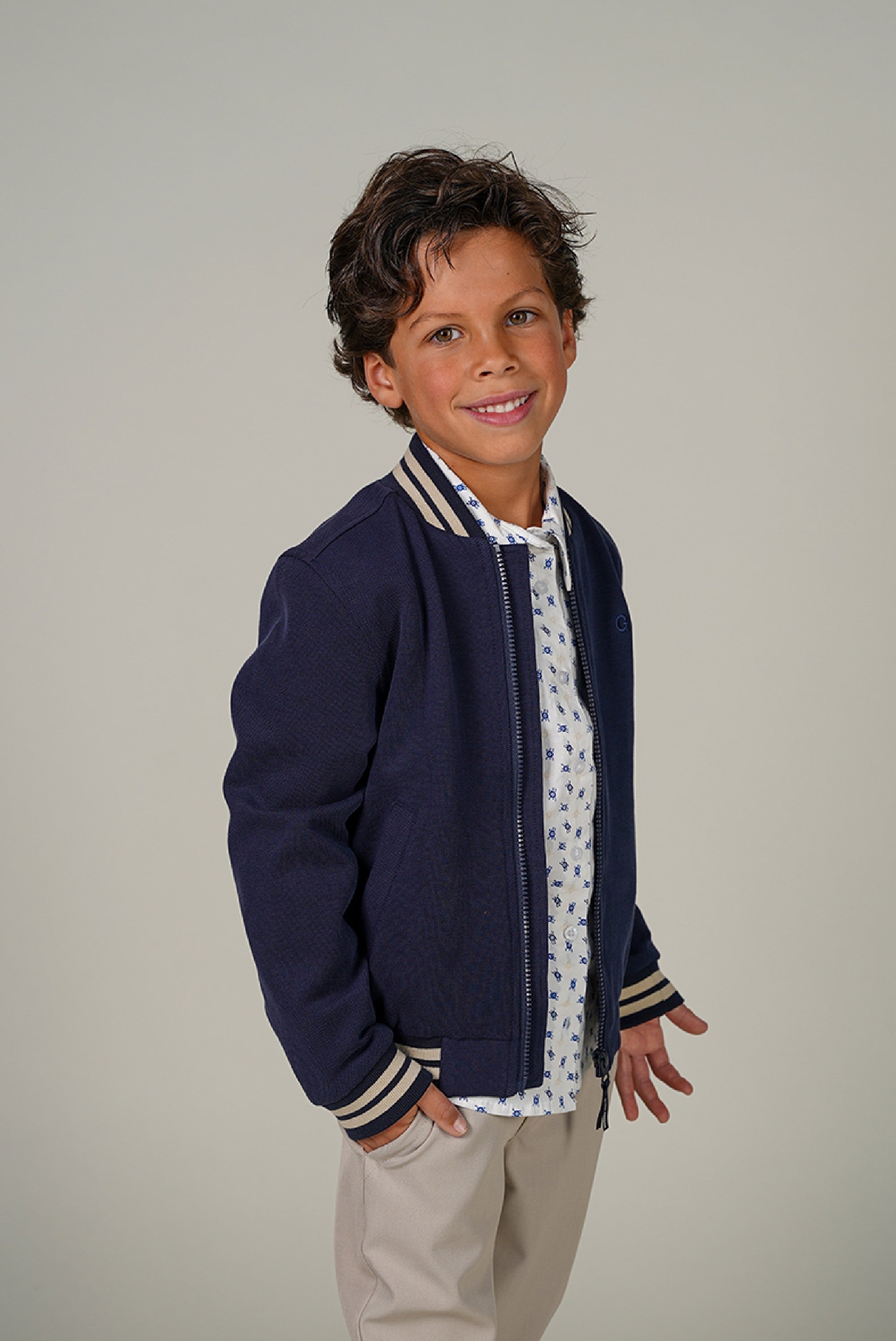 Le Chic Garcon BRIAN bomber. Navy