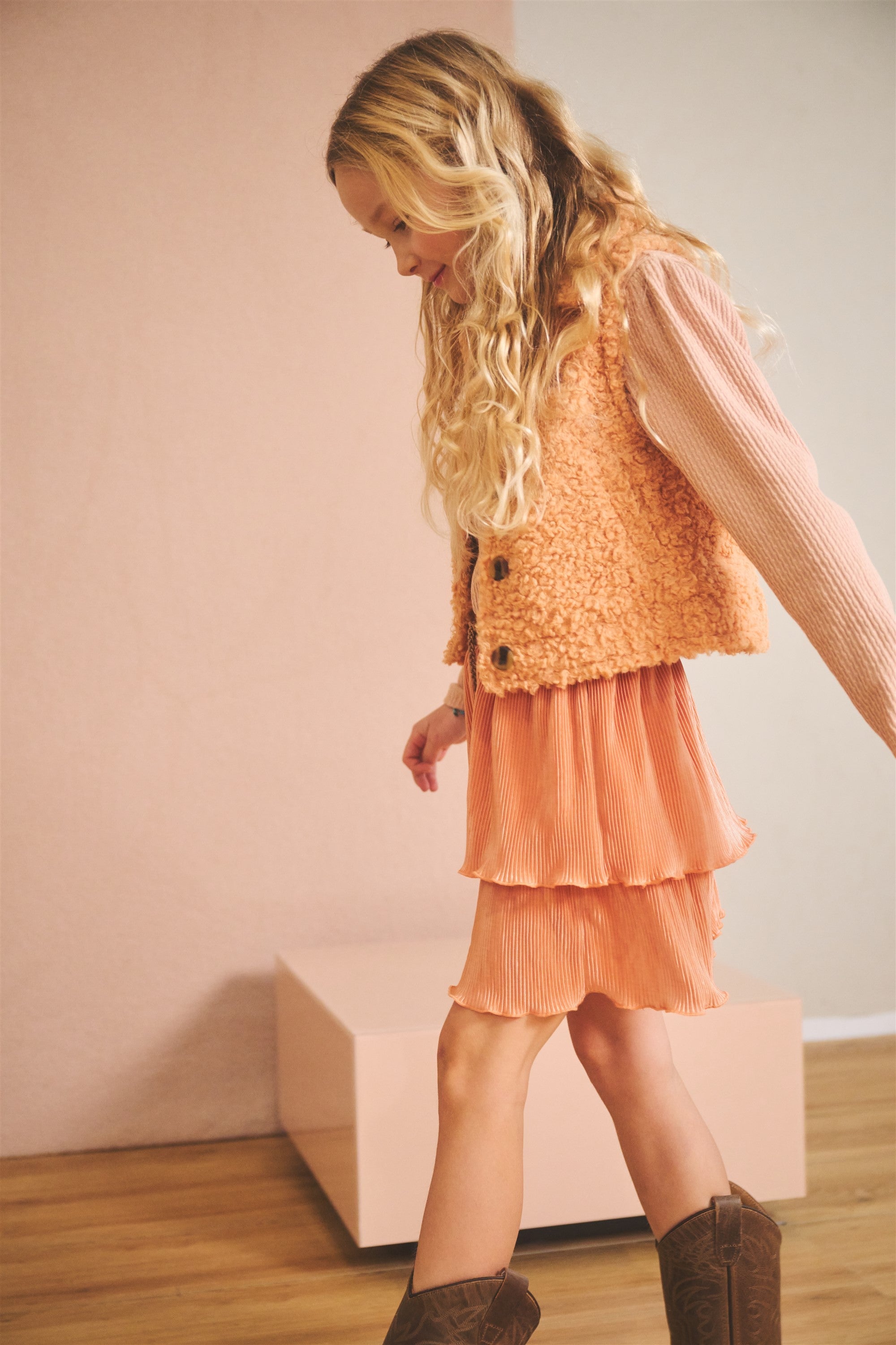 NoNo Moran Combi Jurk met Plissee Rok Peach