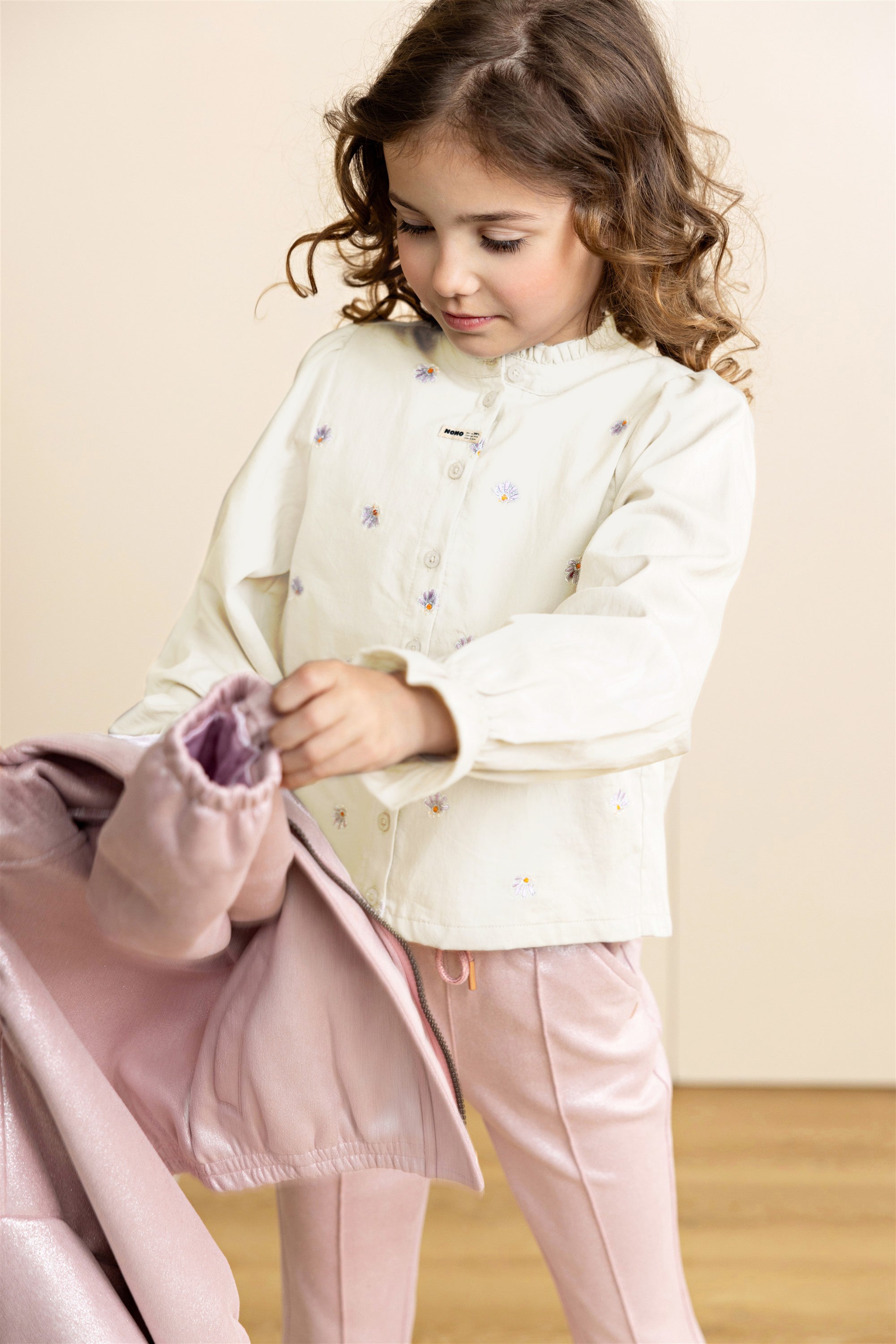 NoNo Trevis Geborduurde Blouse Ivoor