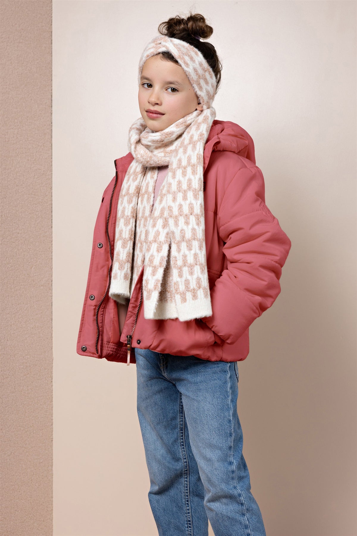 Rosa Gebreide Set: Sjaal en Haarband Beige