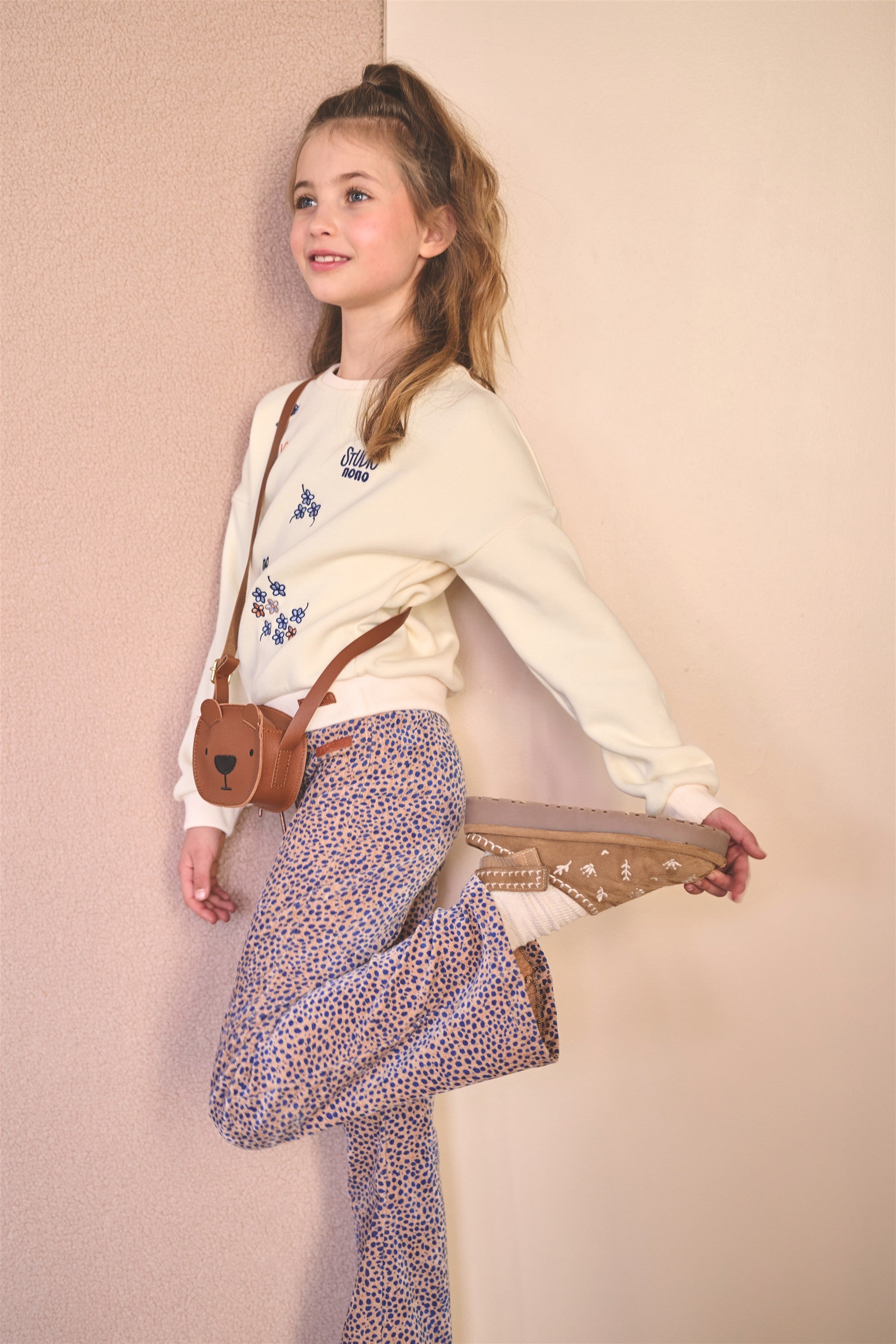 NoNo Sady Flared Velvet Geprinte Broek Bruin