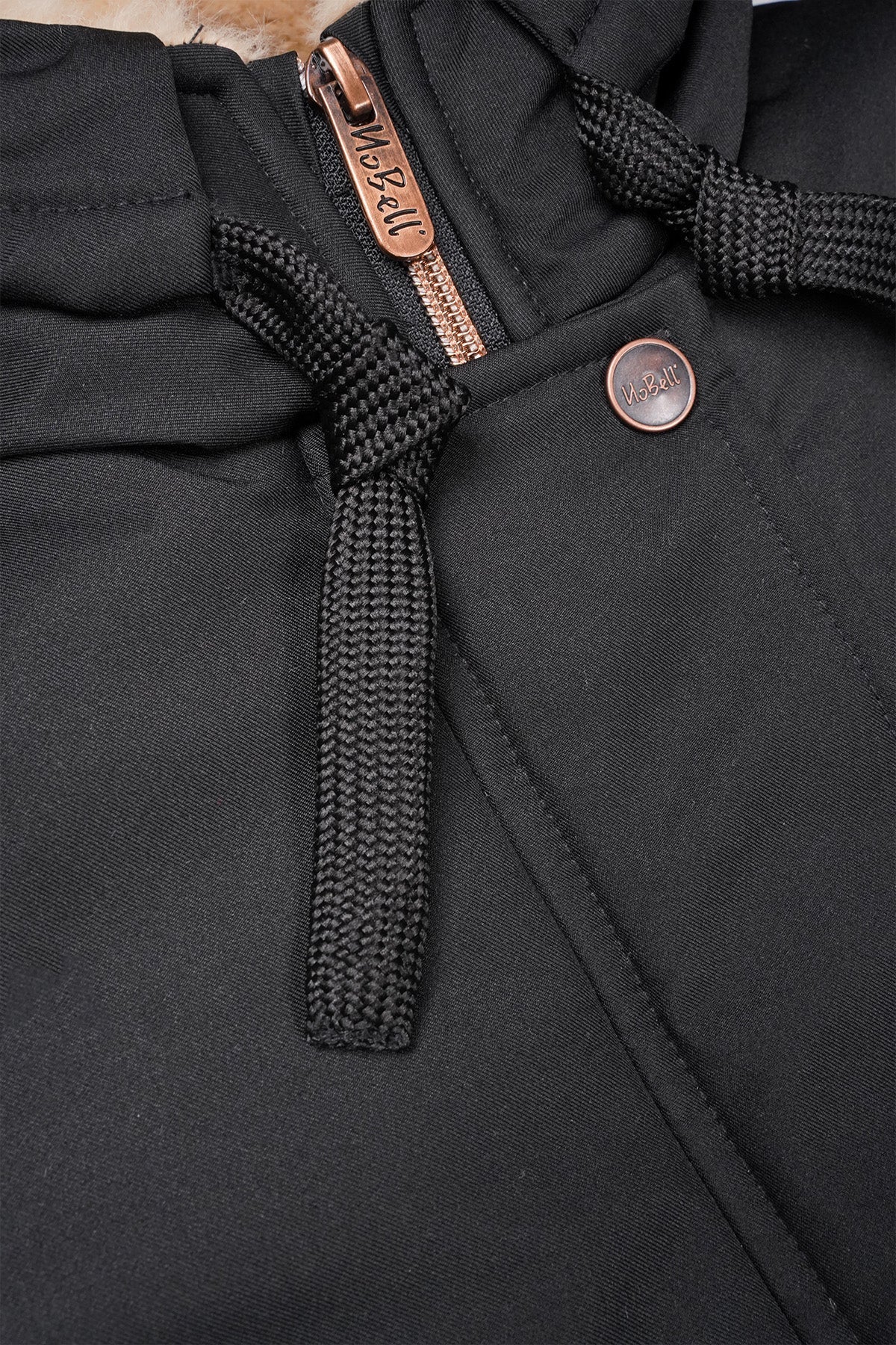 NoBell' Belvine Lange Jas met Capuchon Zwart
