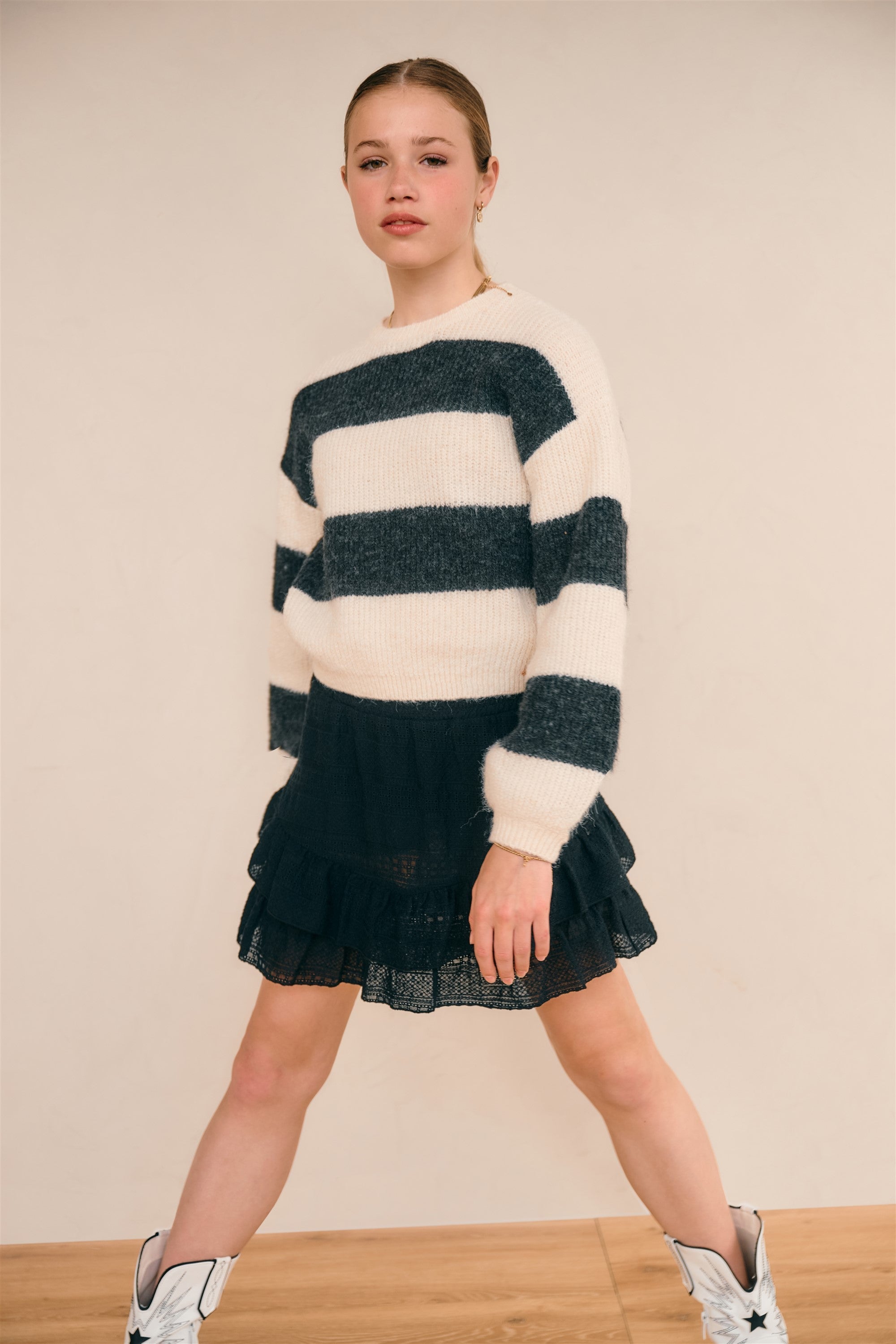 NoBell' Kate Sweater Zwart