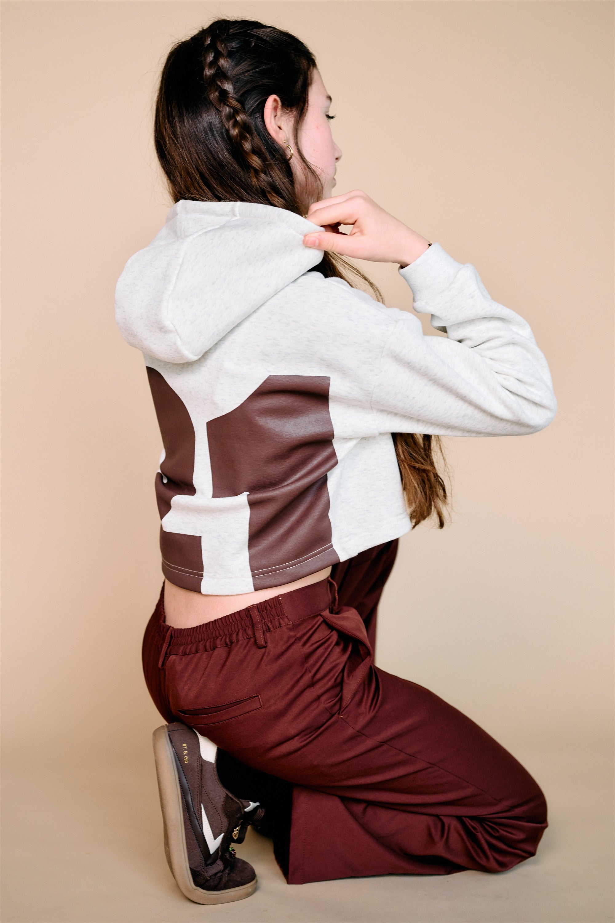 NoBell' Kumy Superzachte Cropped Sweater met Capuchon Wit Melange