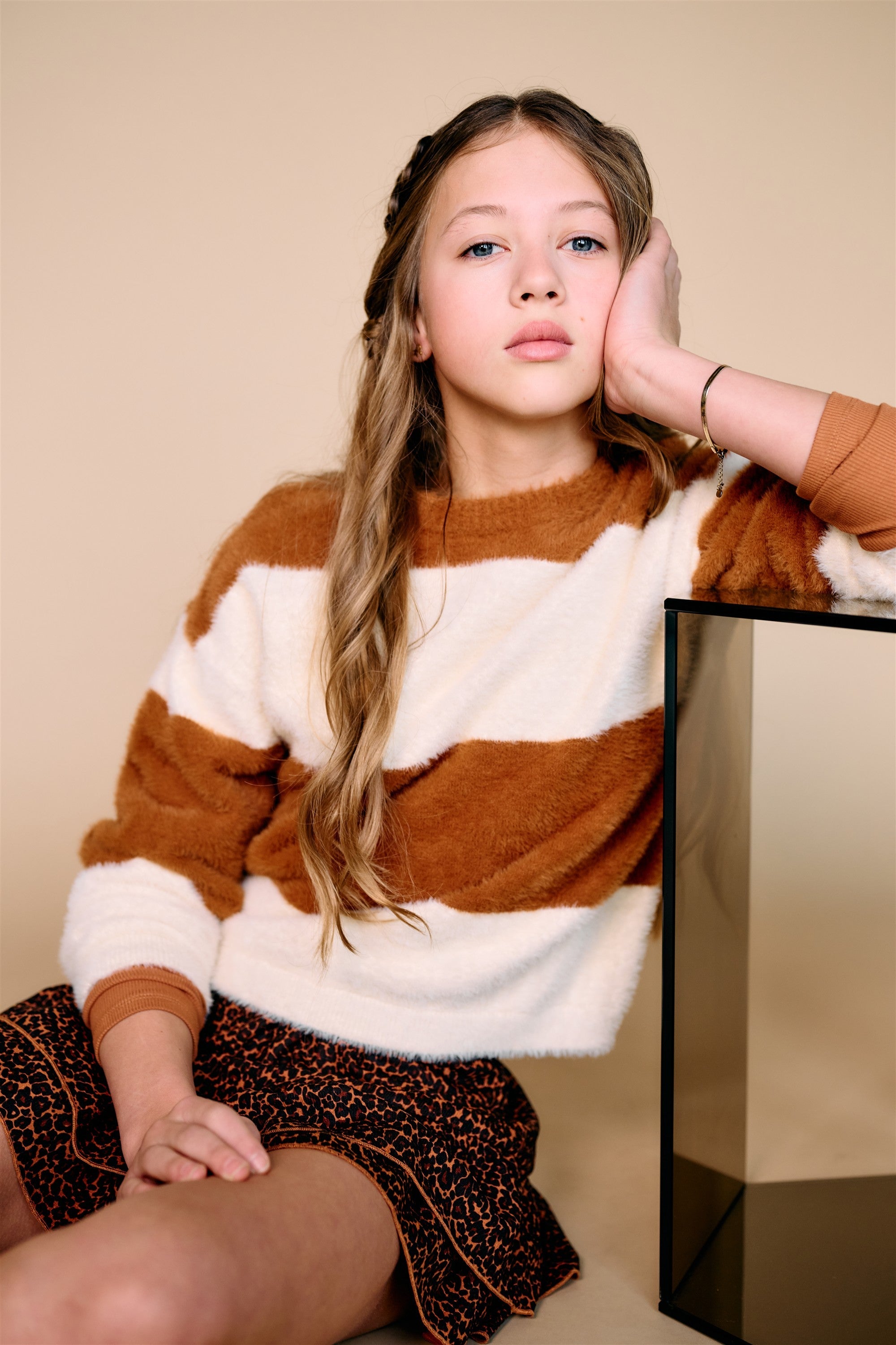 NoBell' Kate Colorblock Gebreide Sweater Bruin