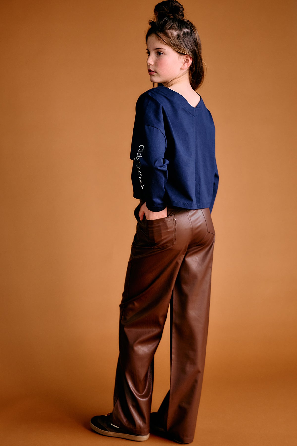 NoBell' Sage Fake Leather Wijde Broek Donkerbruin