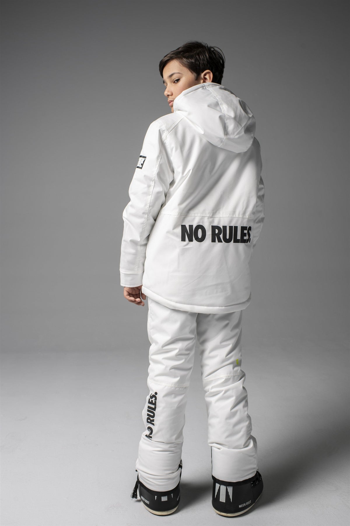 SPACE Hooded Ski Jacket Offwhite