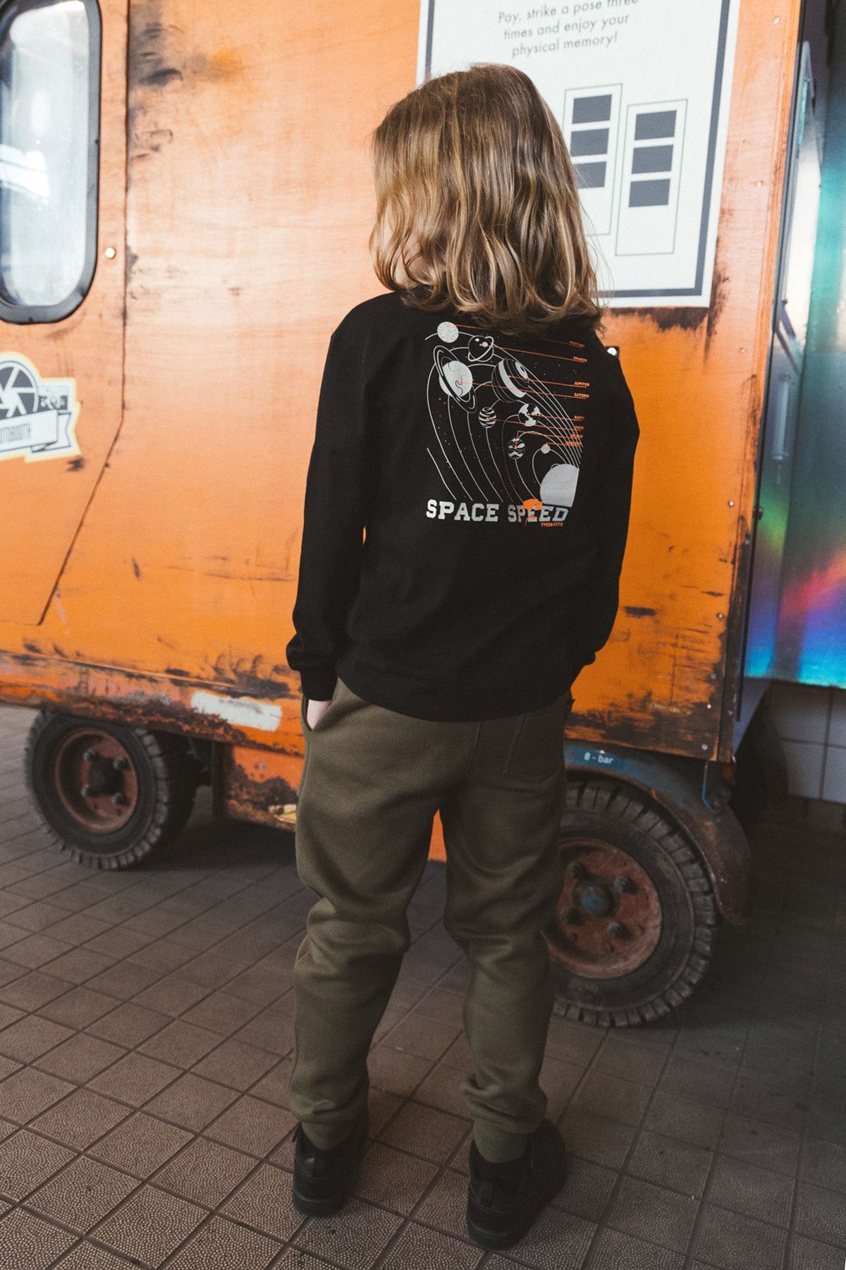 TYGO&vito Longsleeve Mojo oversized fit Zwart