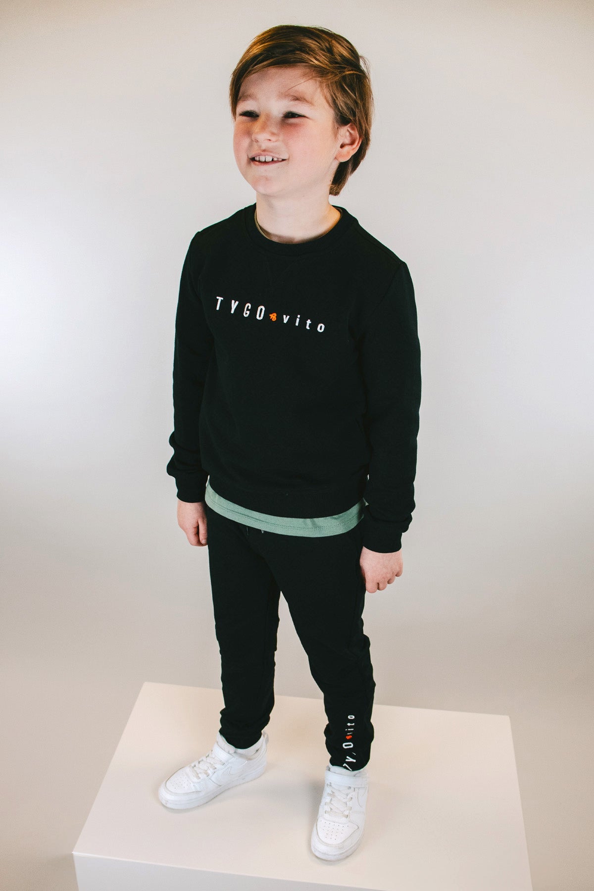 TYGO & vito Joggingbroek Nexterday Zwart