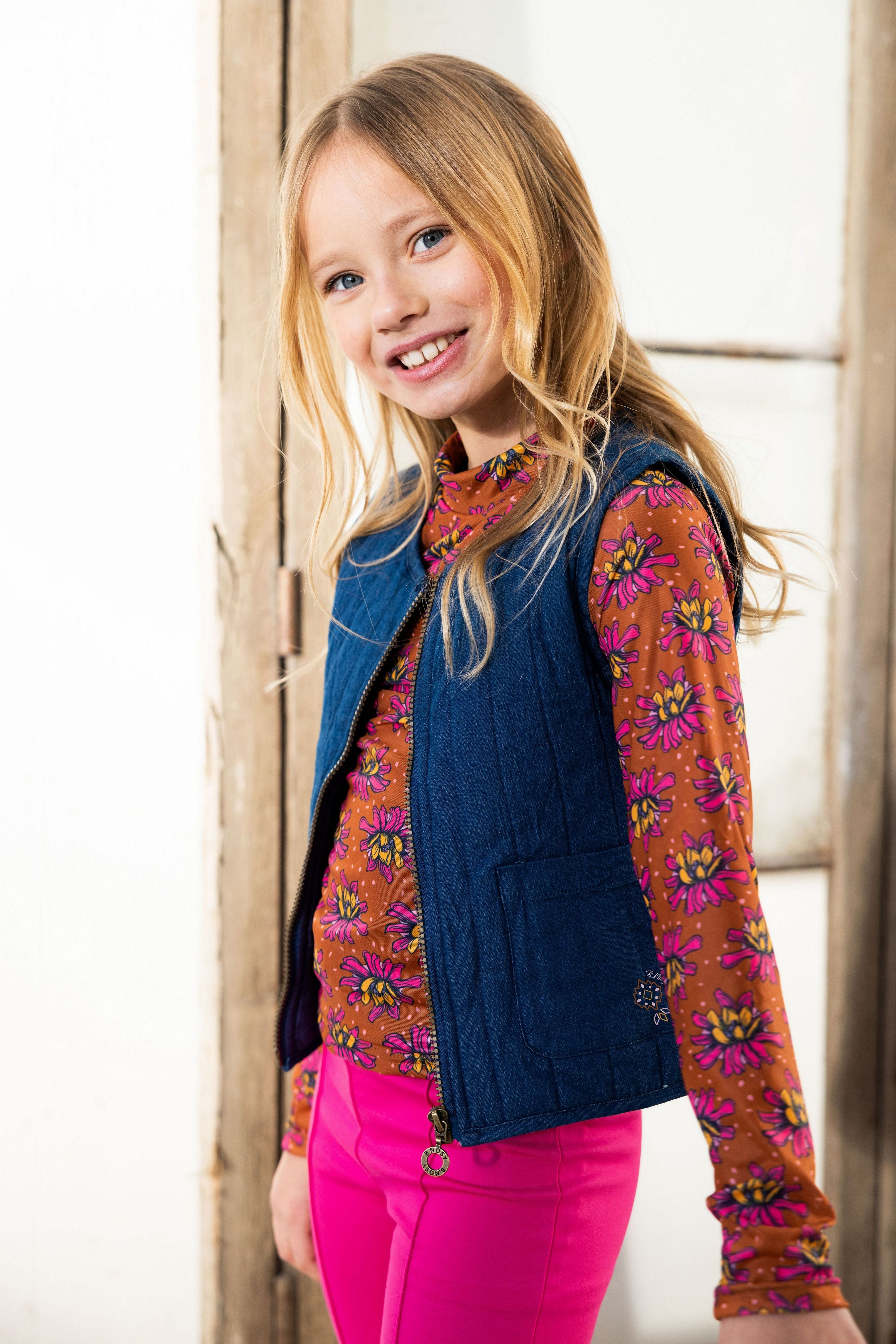 B.Nosy Ollie Gilet