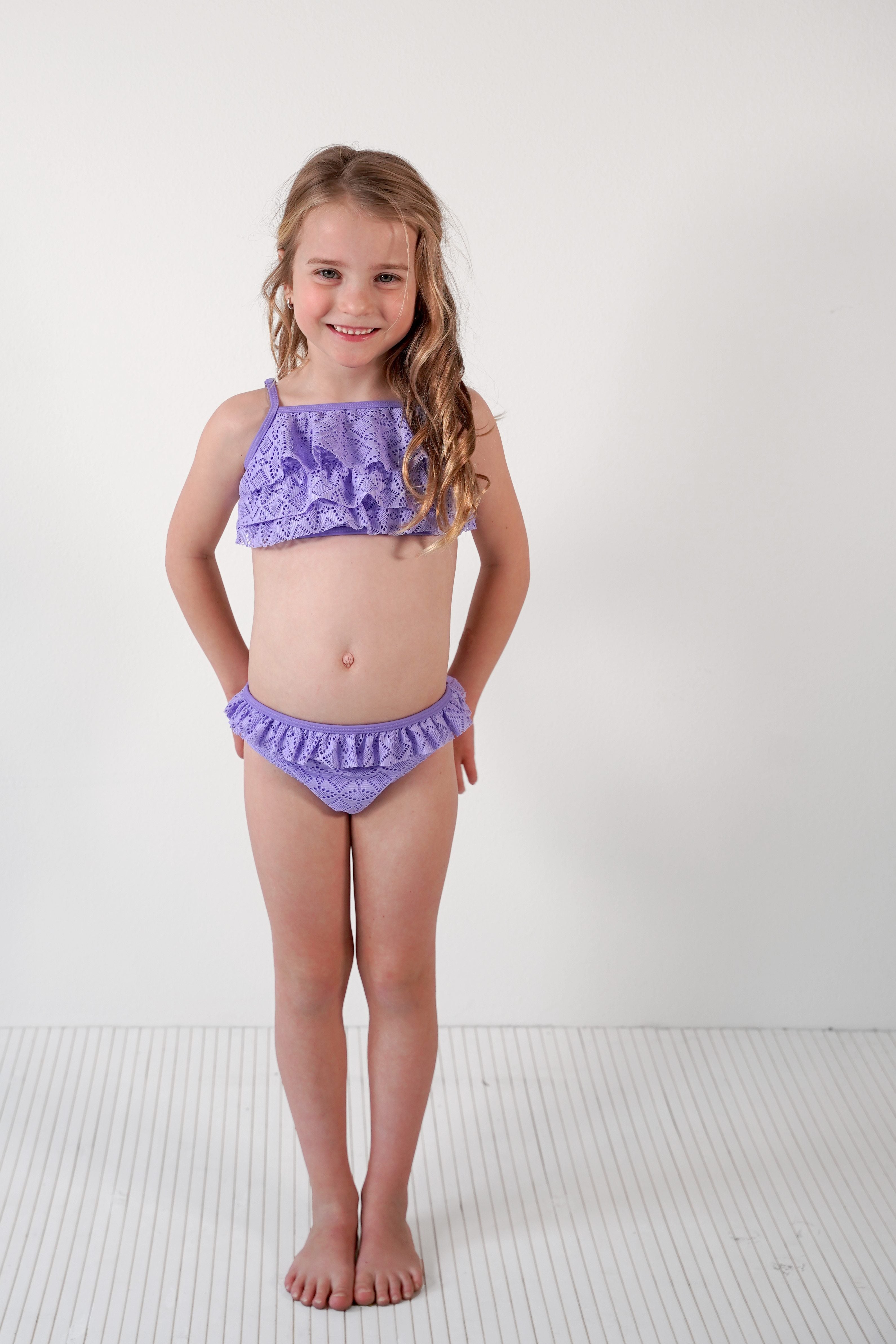 B.Nosy Bikini mit Lochstickerei Whitney lila