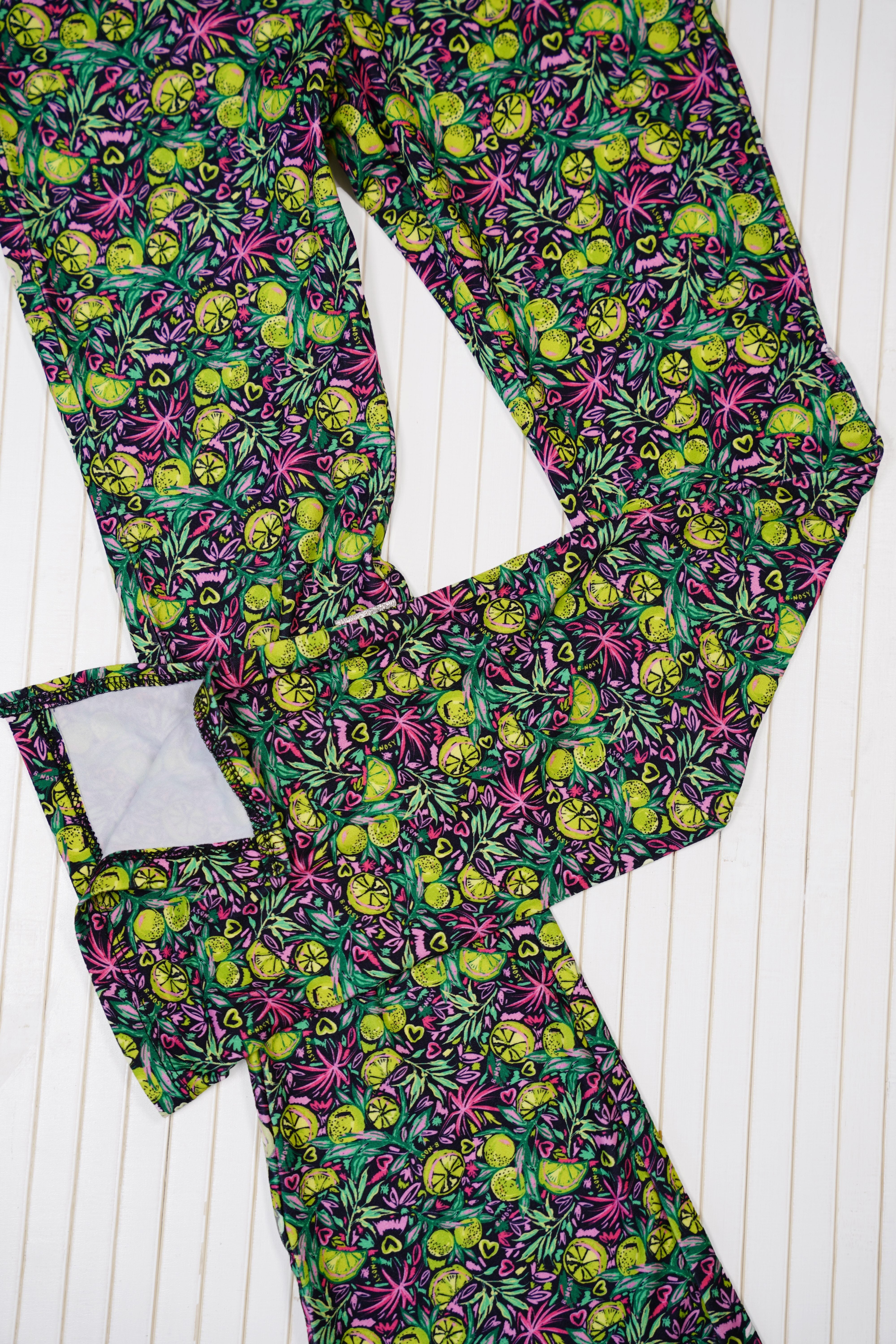 B.Nosy flared broek Phoebe Lemon