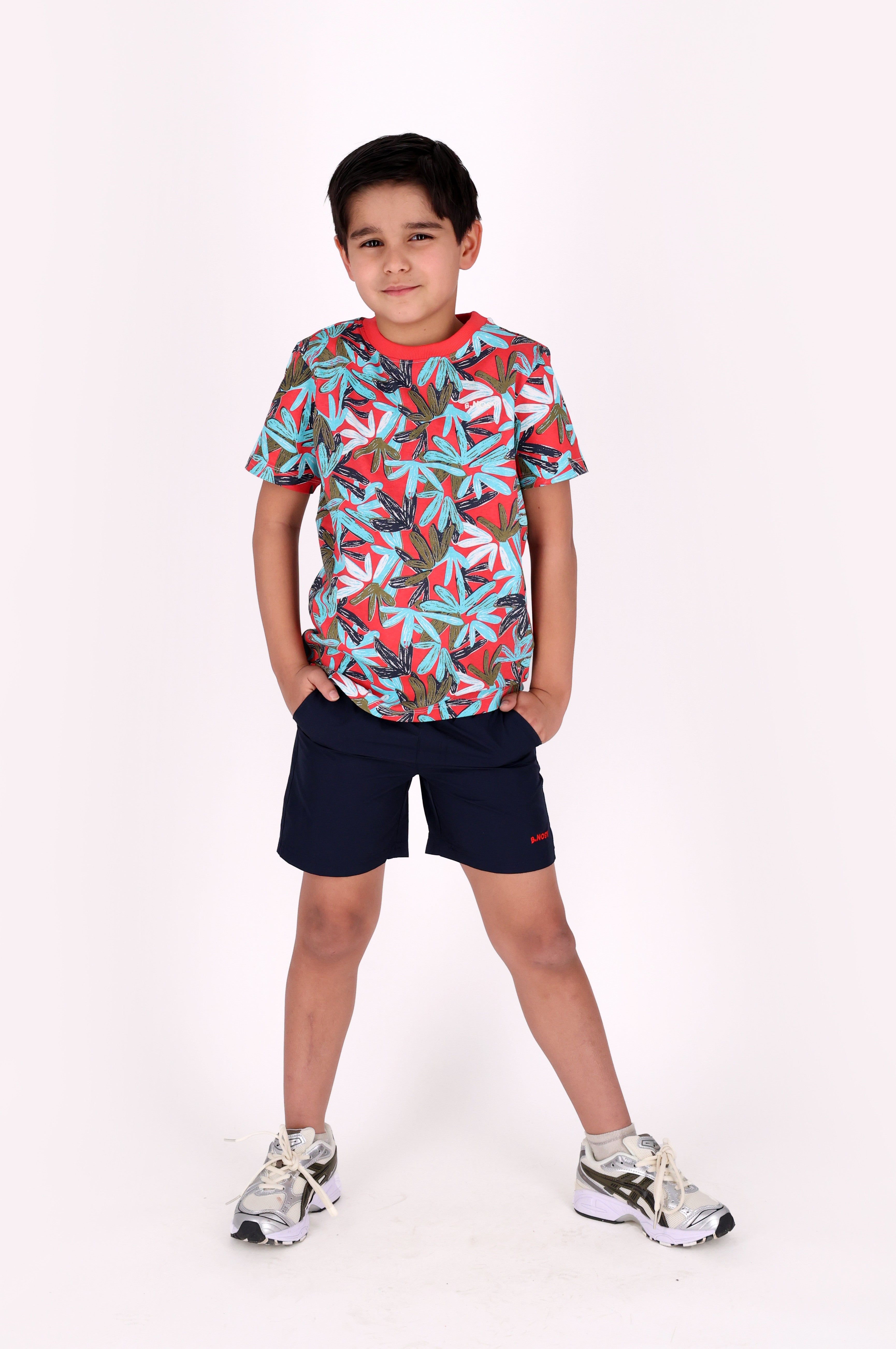 B.Nosy Timmy T-Shirt leafs